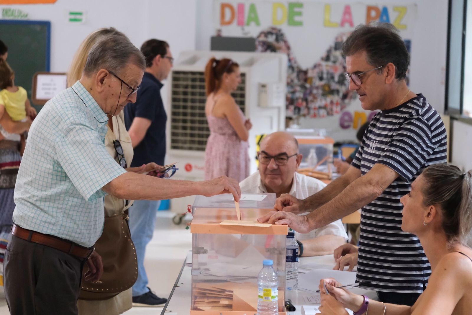 La jornada electoral en Córdoba, en imágenes