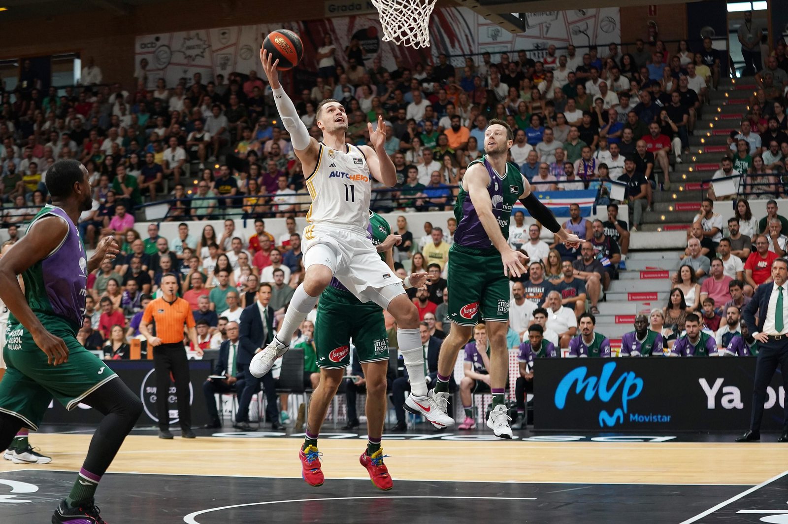 Las fotos del Unicaja-Real Madrid de la Supercopa