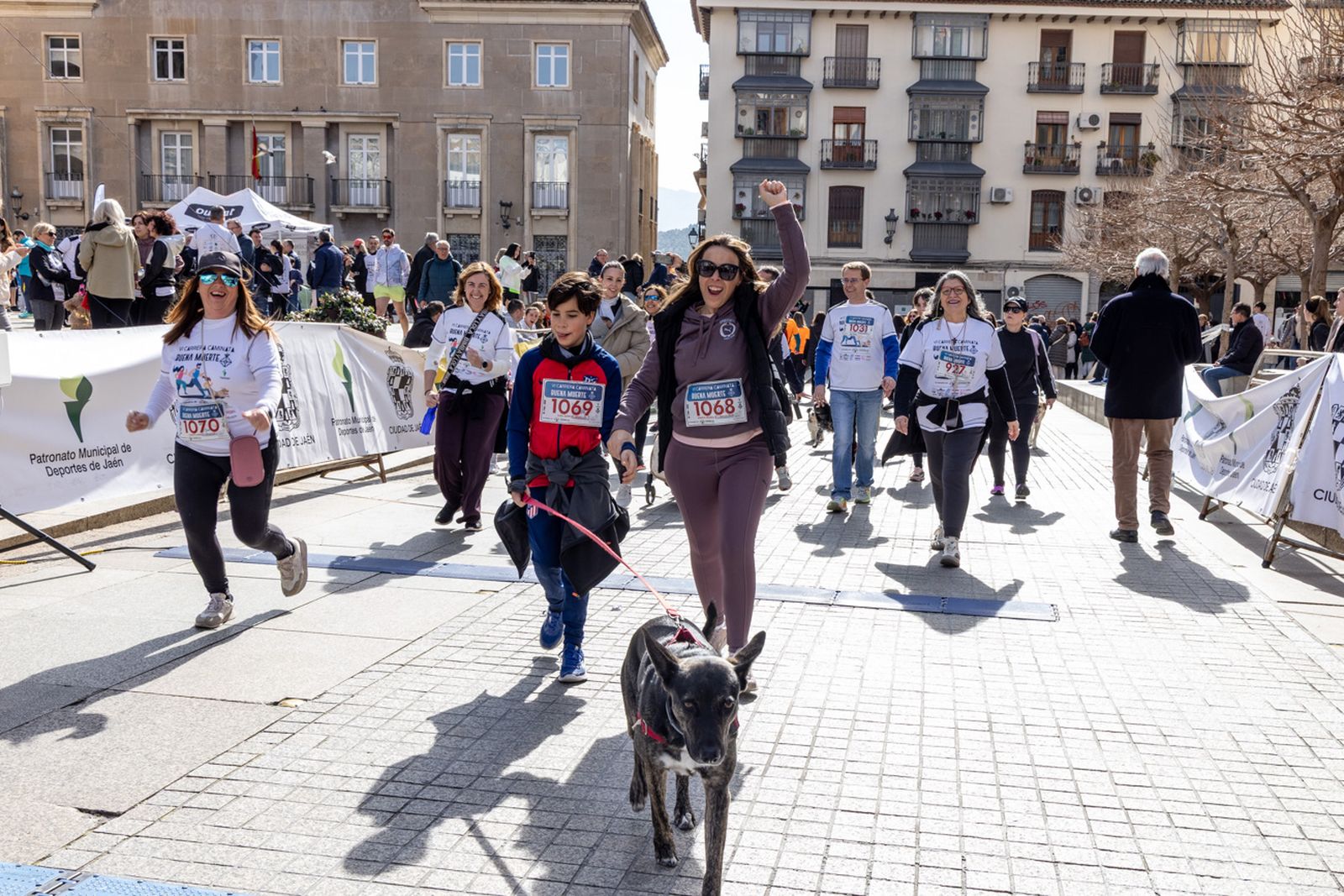 En imágenes: deporte y solidaridad se dan la mano en la VI Carrera-Caminata de la Hermandad de la Buena Muerte (2)