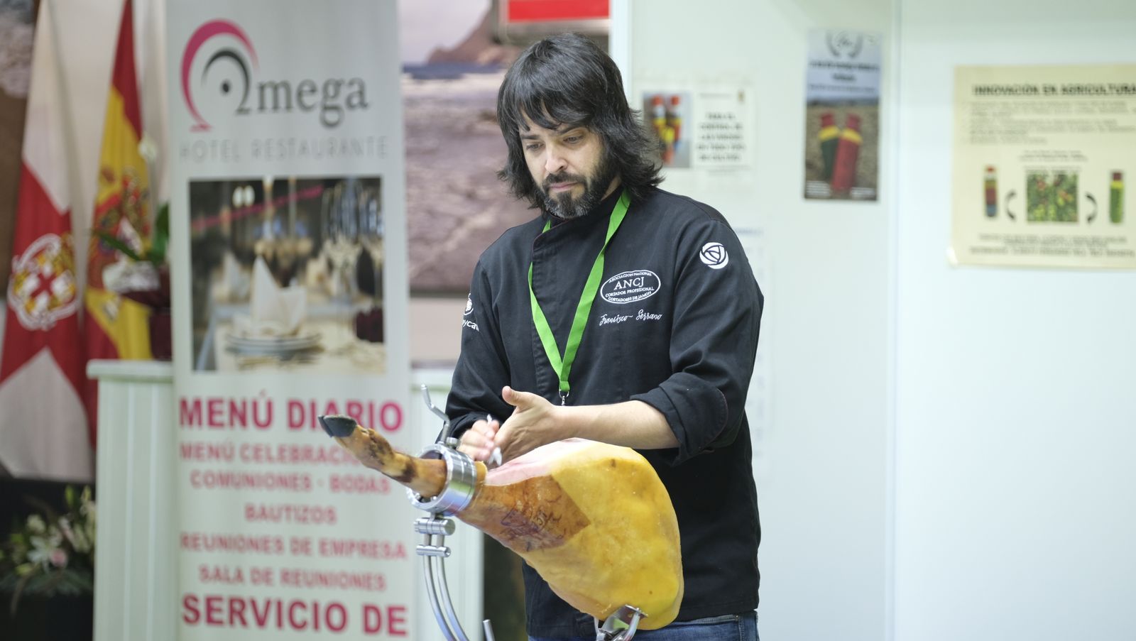 Imágenes del primer día de Expolevante Níjar.