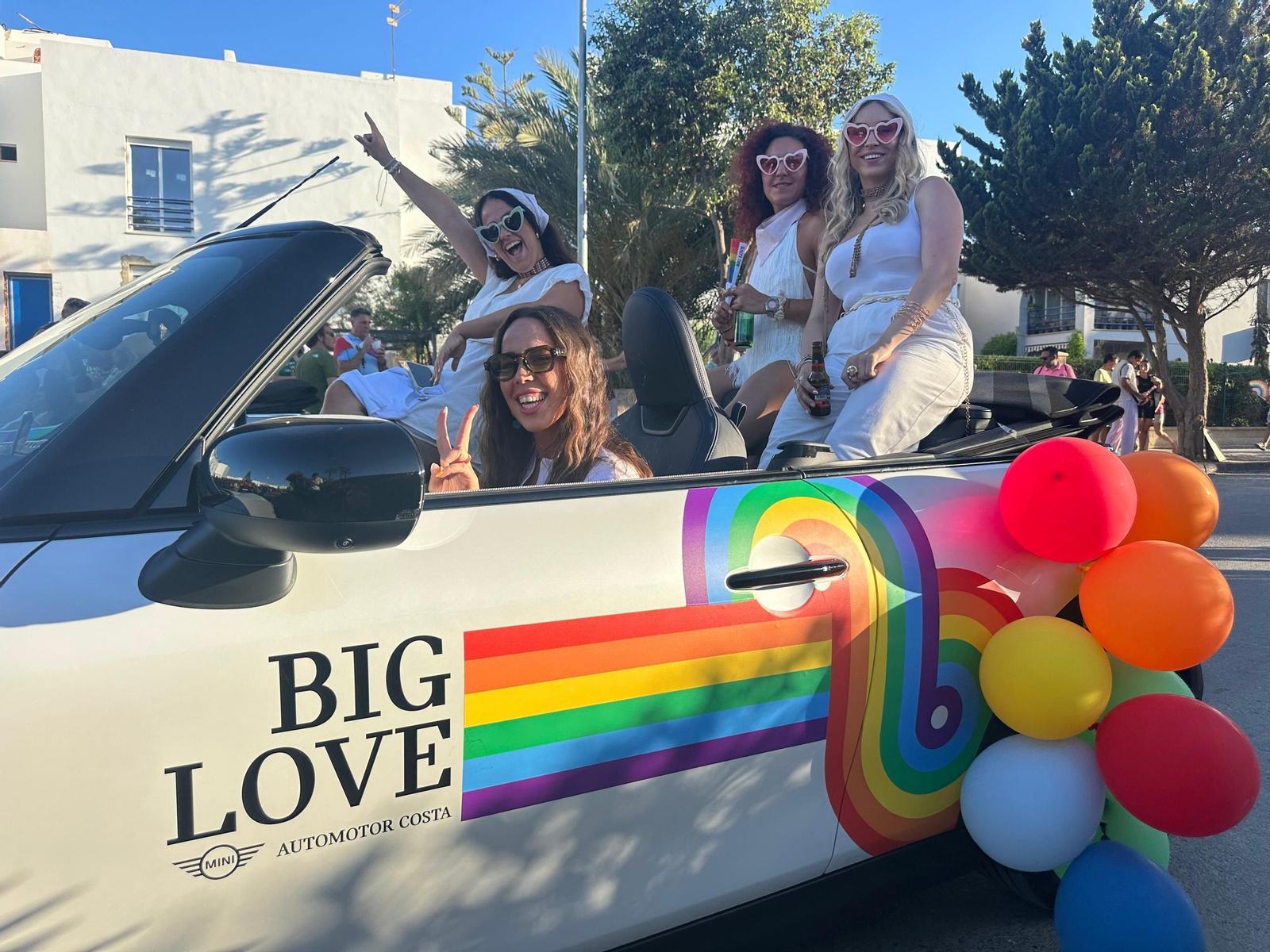 El Gran Desfile del Orgullo de Vera, en imágenes