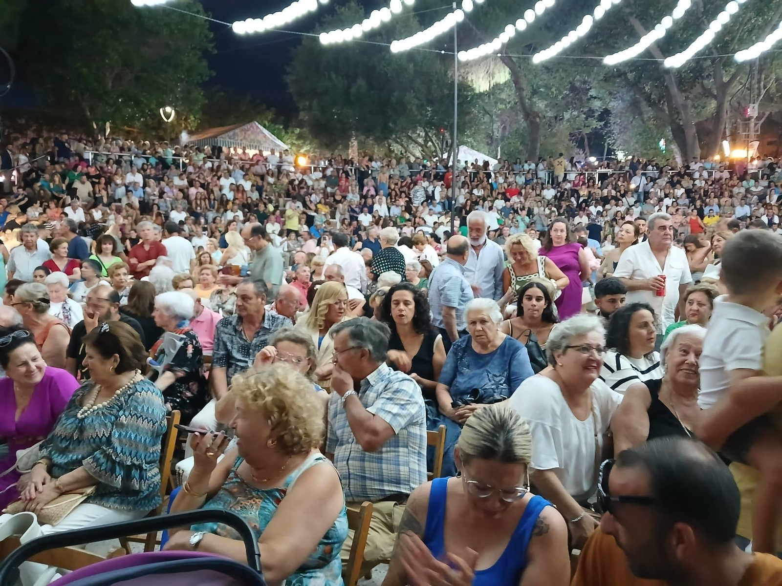 Búscate en las imágenes del sábado de Feria en San Fernando