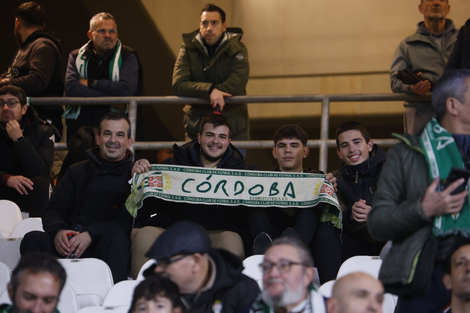 Las mejores fotos del ambiente en El Arcángel para el Córdoba CF - Burgos