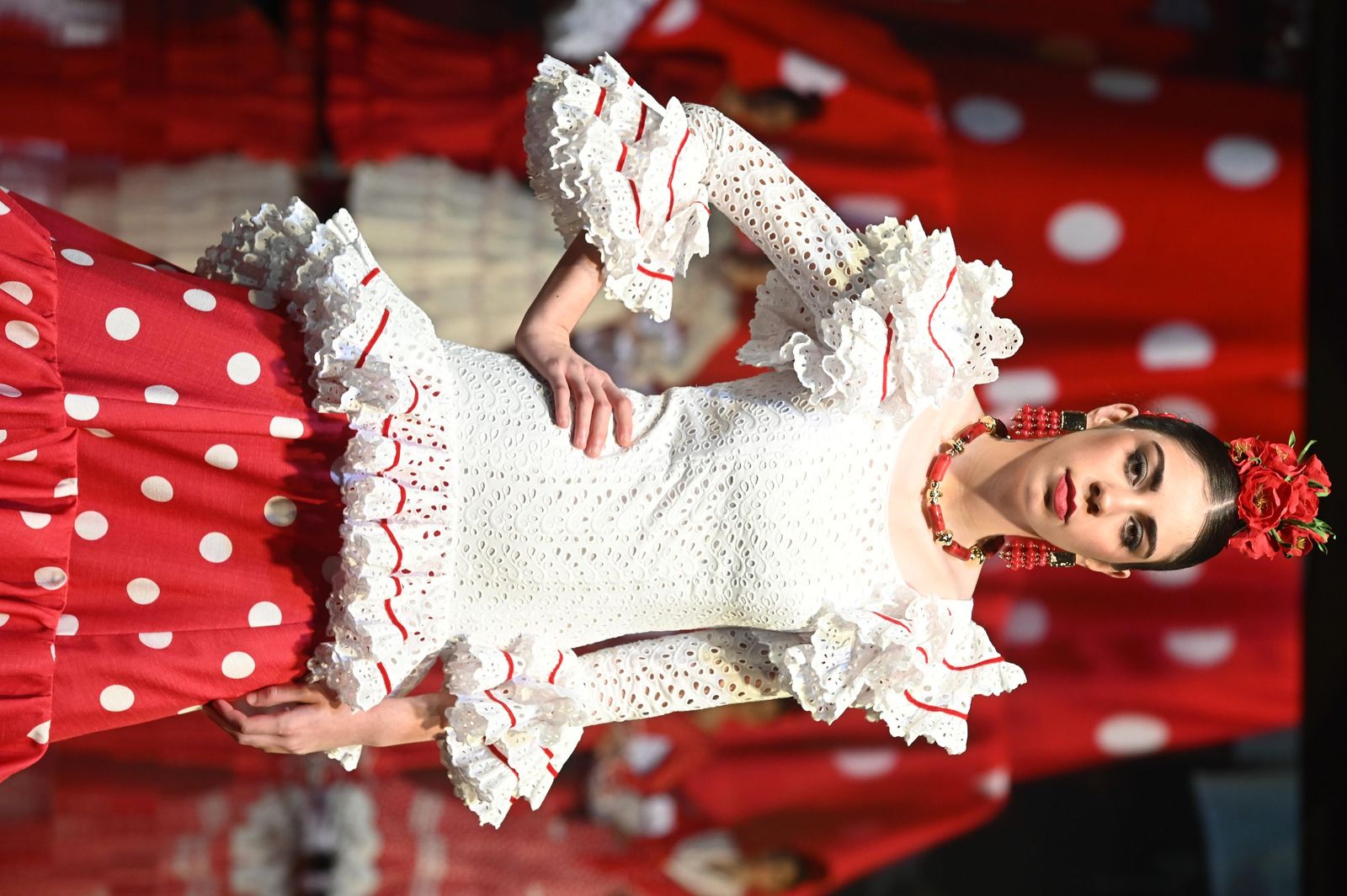 Huelva Flamenca 2026: Desfile de Raquel Muñoz