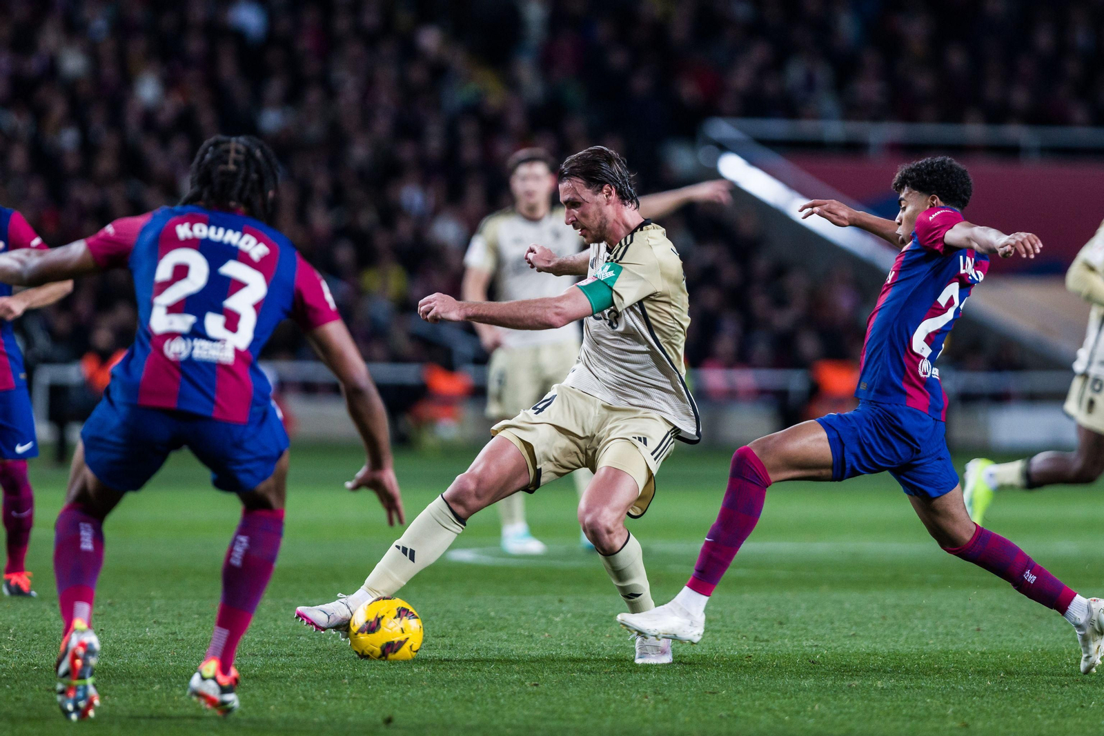 Las imágenes del Barcelona-Granada CF