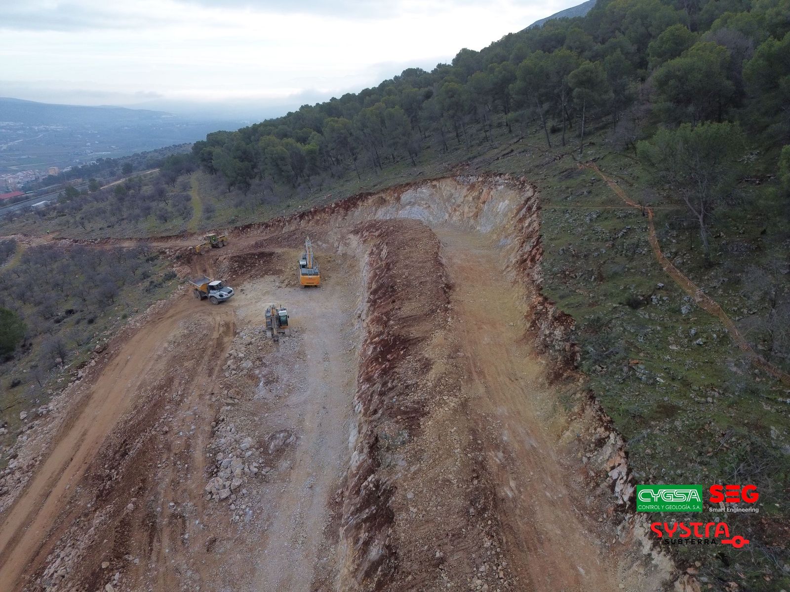 Tramo A-92-Emboquille oeste Túnel de los Abades