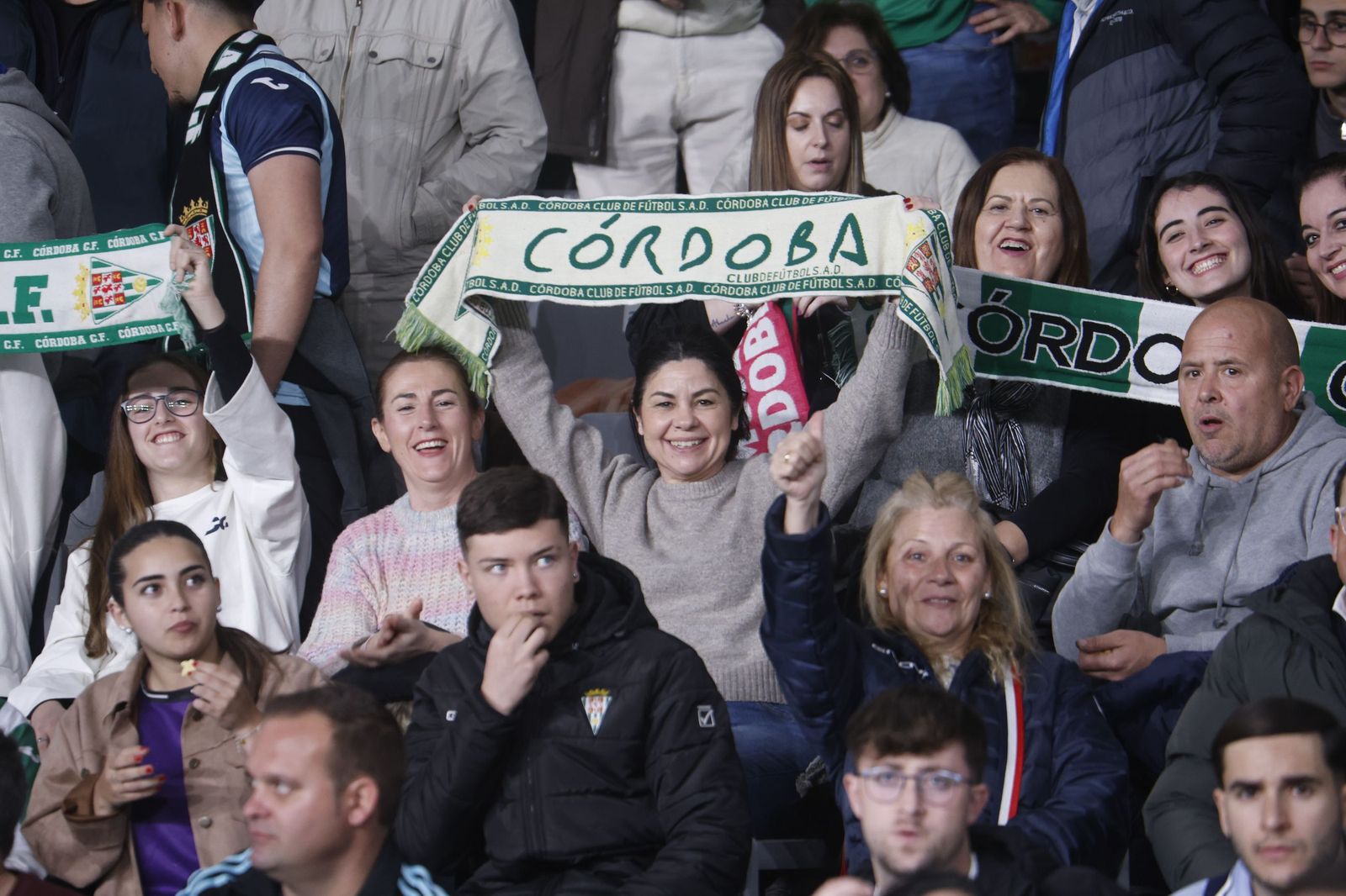 Búscate en la galería de fotos del Córdoba CF-Andorra