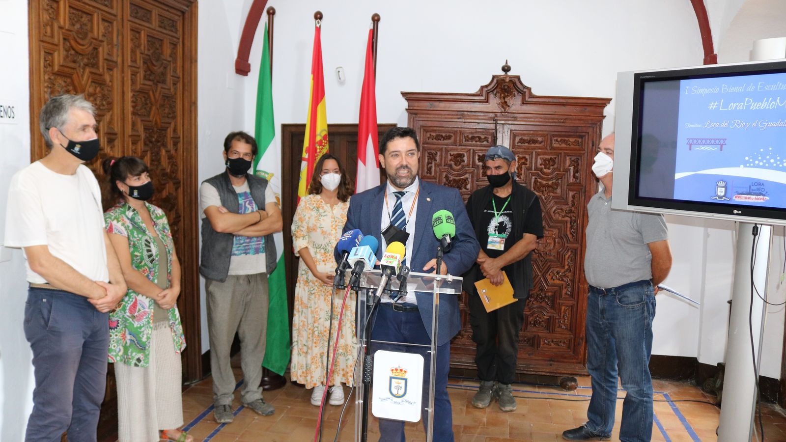 Presentación del I Simposio Bienal de Escultura 'LoraPuebloMuseo'.