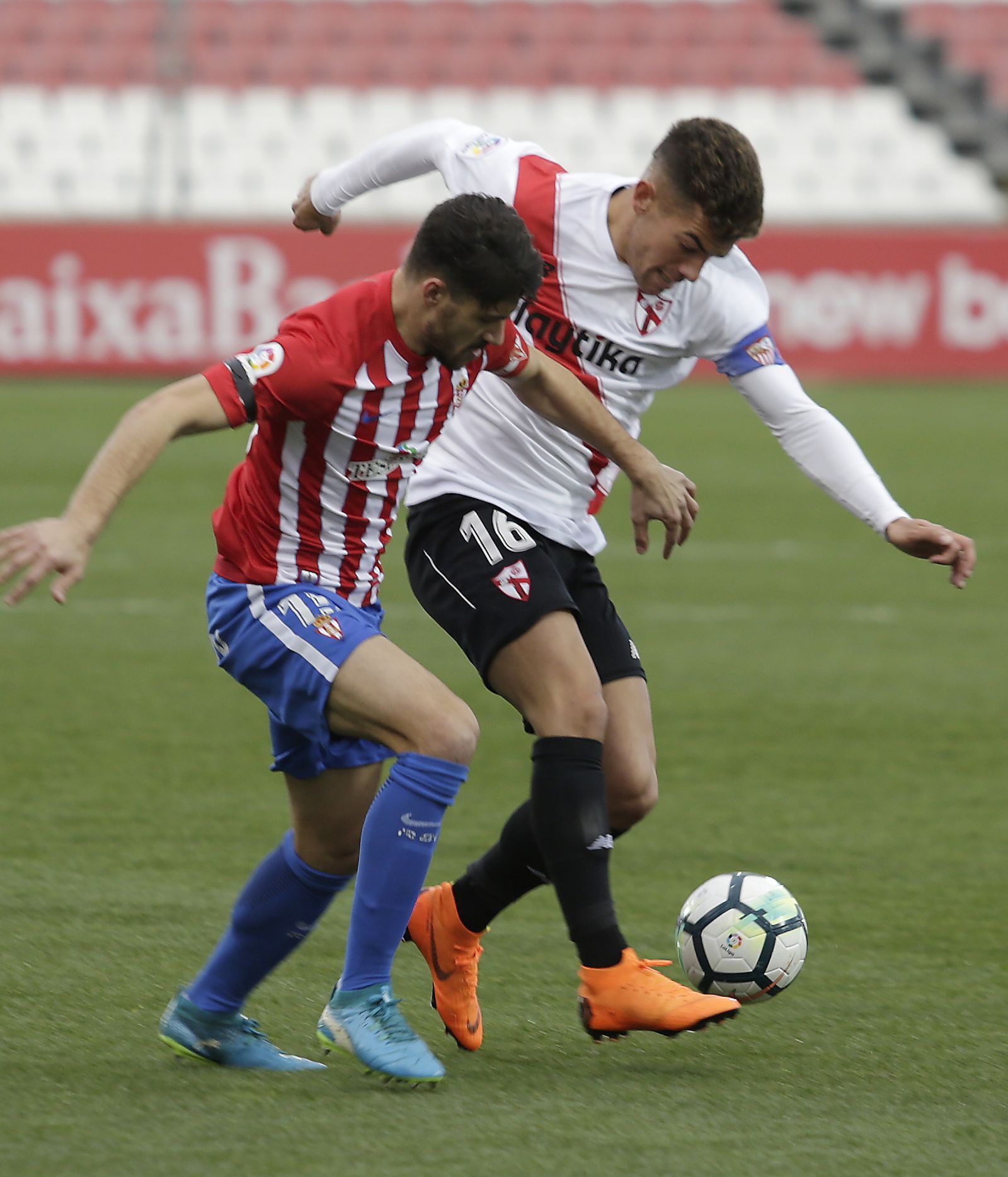 Las imágenes del Sevilla Atlético-Sporting