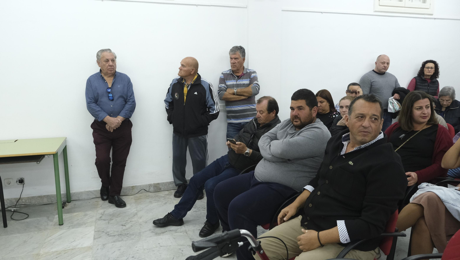 Las imágenes de la moción de censura en el Ayuntamiento de Carboneras