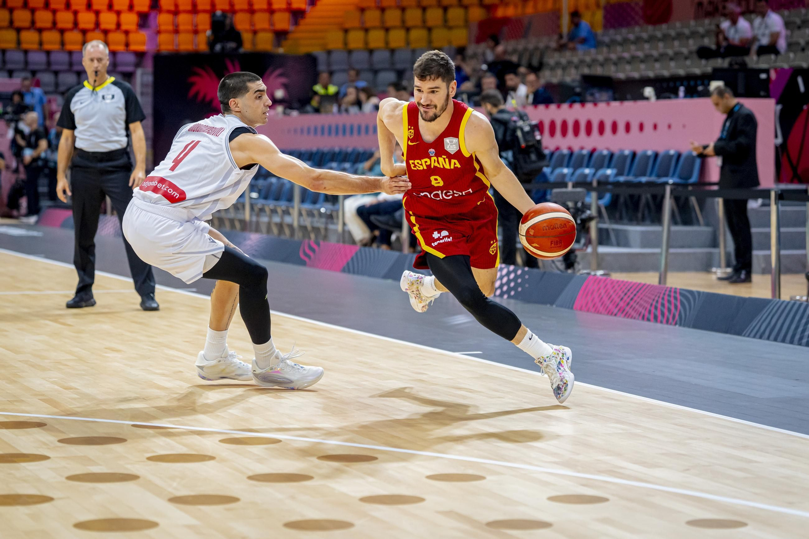 Las fotos del Georgia - España de baloncesto