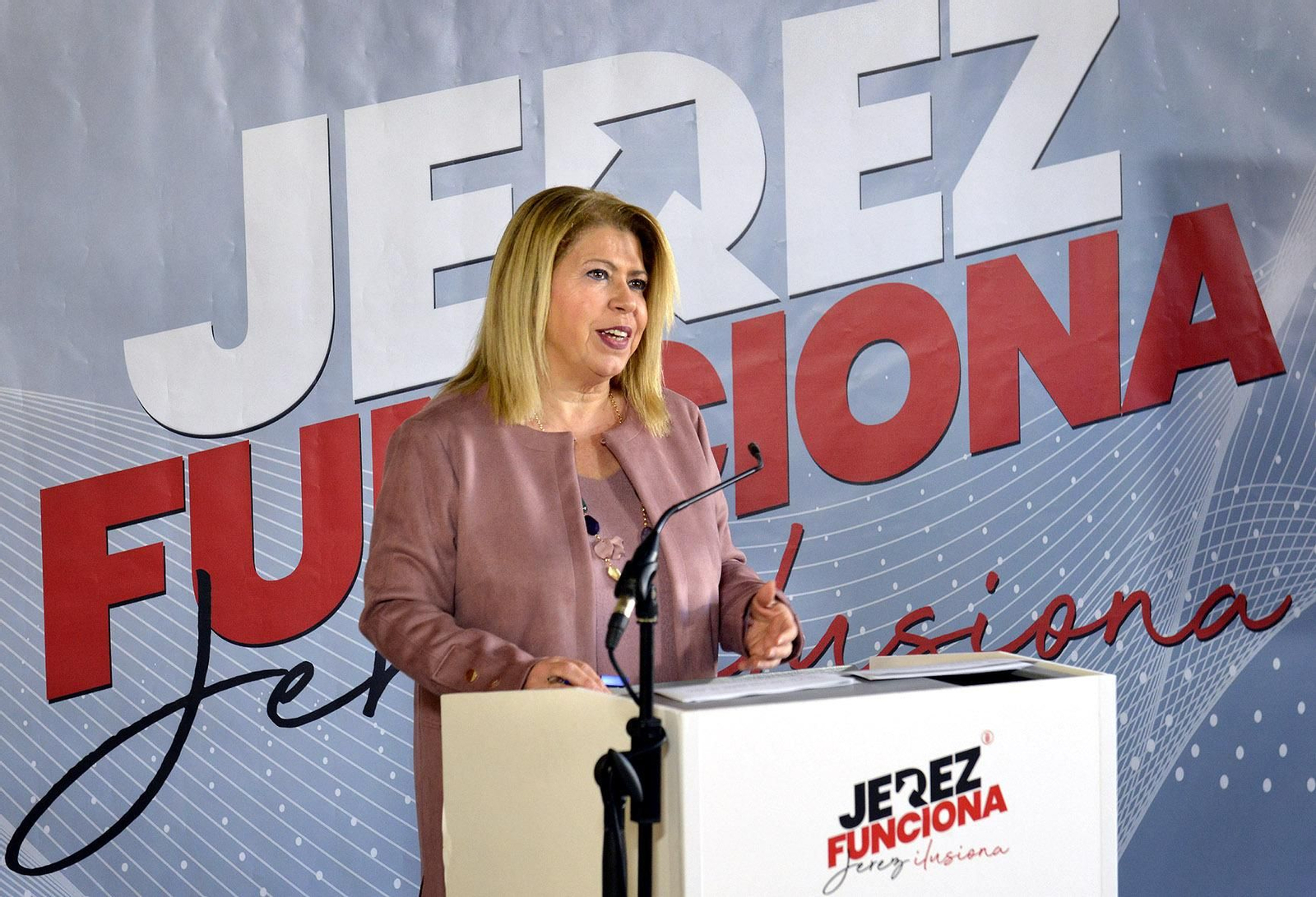 Mamen Sánchez, en la presentación de la campaña ‘Jerez funciona, Jerez ilusiona’.