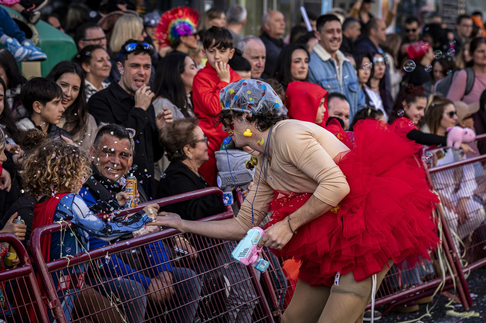 Búscate entre las mejores imágenes de la Cabalgata Magna