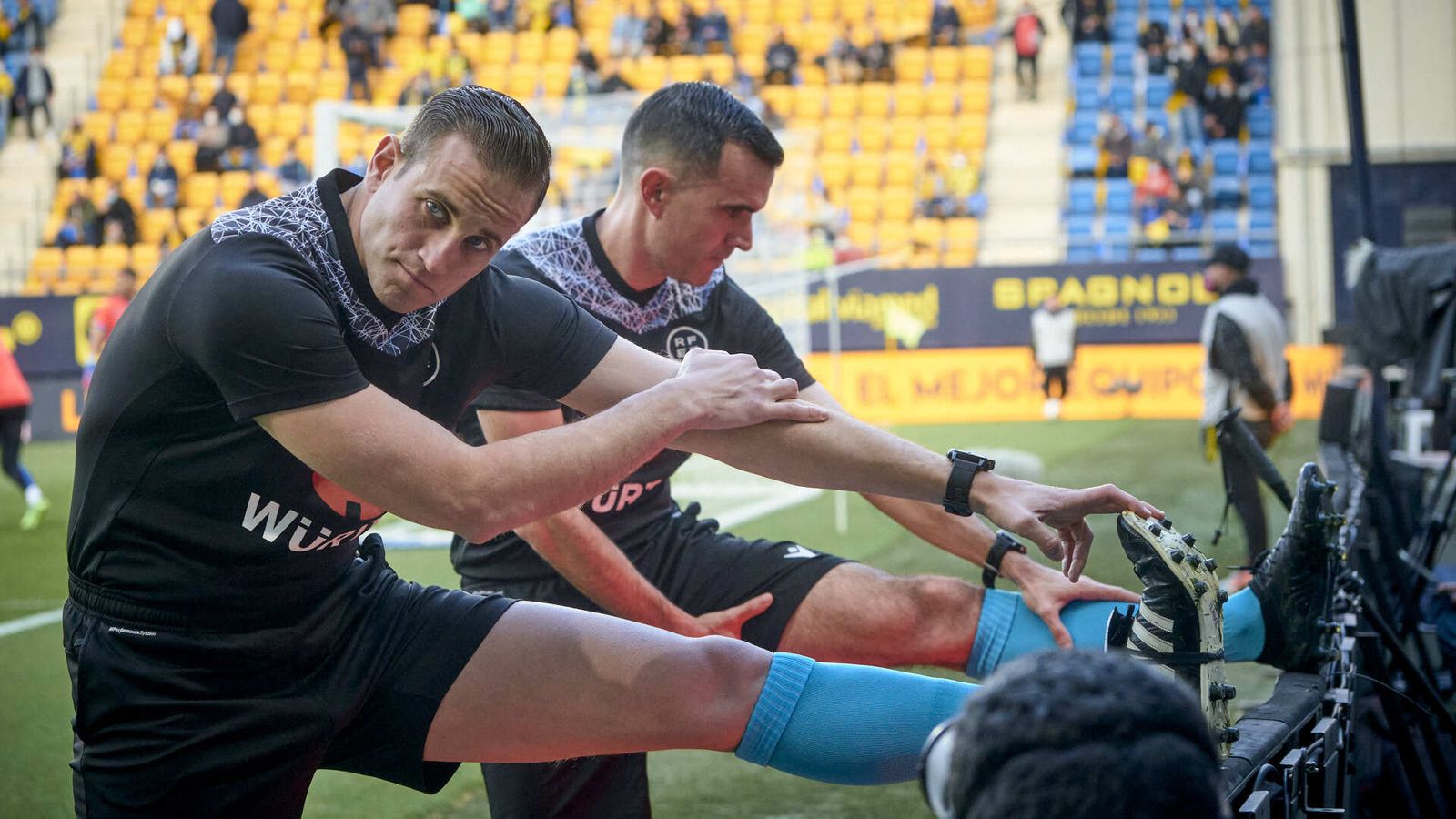 Partido de fútbol entre el Cádiz CF y el Getafe CF.