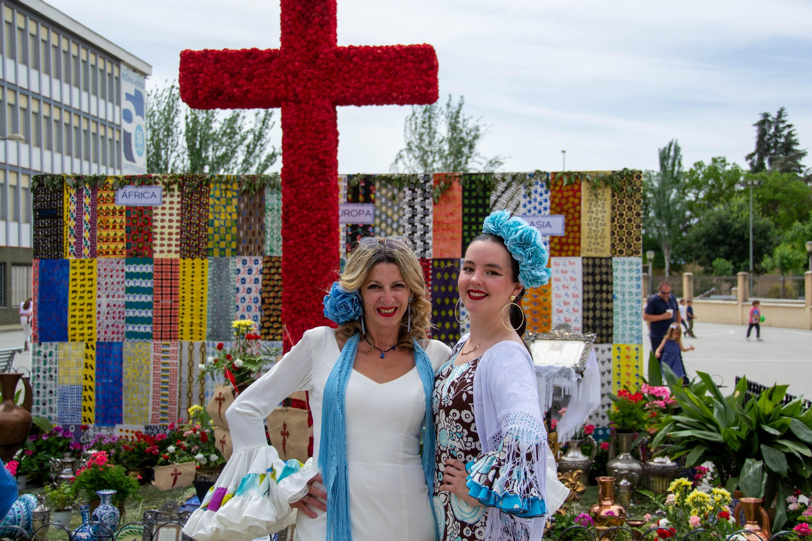 Así celebra Granada sus Cruces, en imágenes