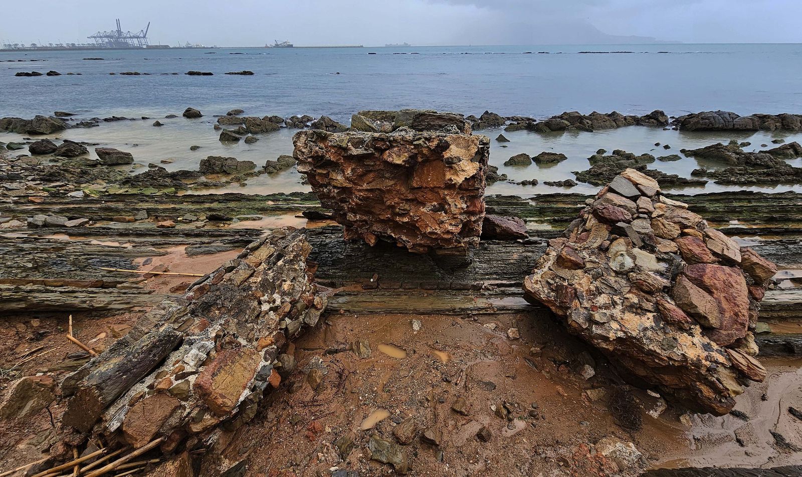Fotos de los efectos de la borrasca Leonardo en Algeciras