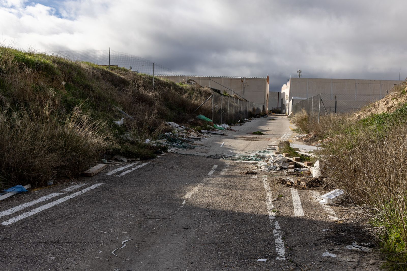 El estado de deterioro del polígono de Los Olivares