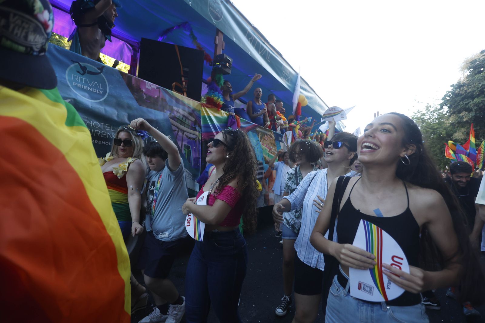 Las imágenes de la cabalgata del orgullo en Sevilla  2022