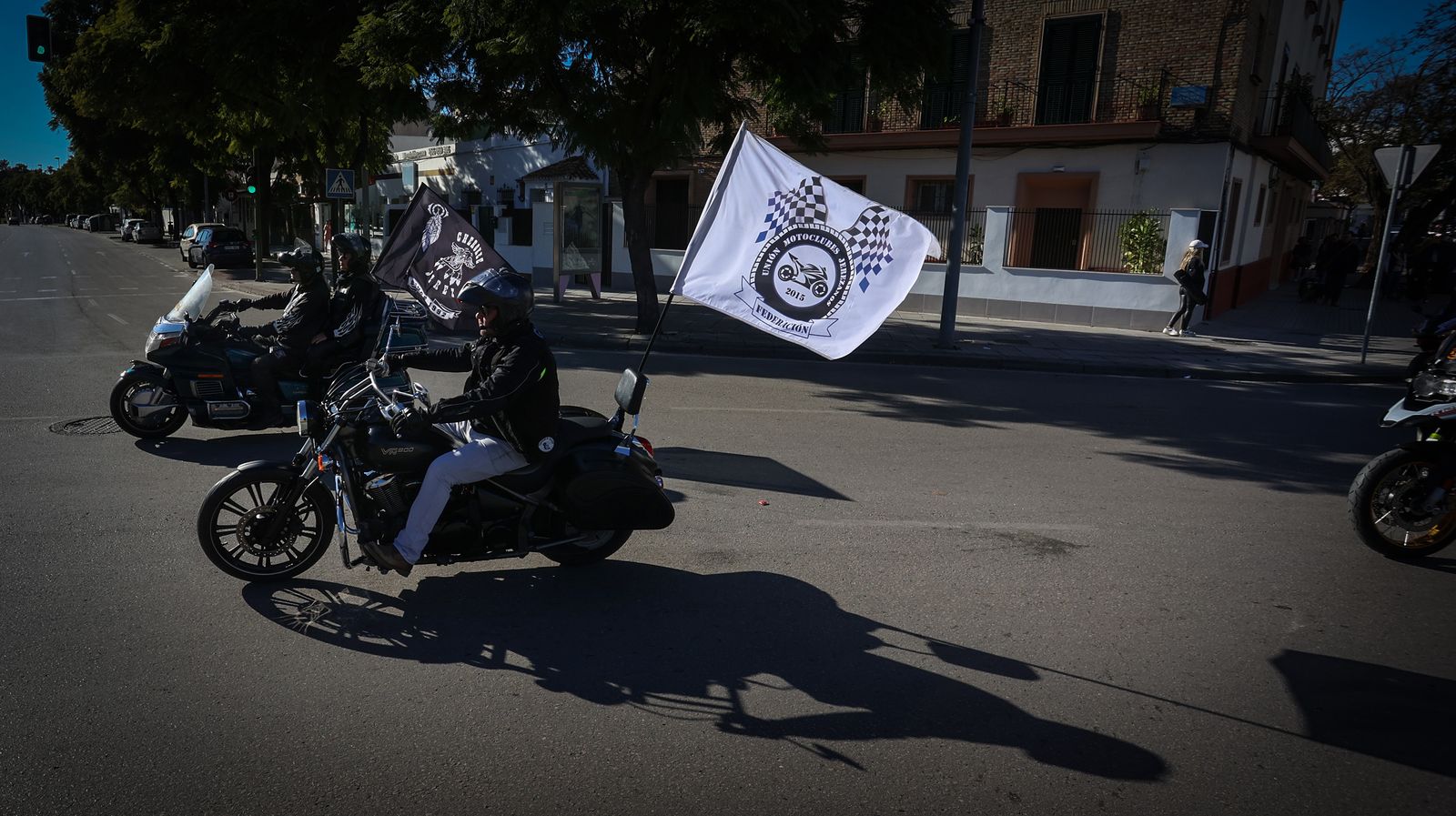 Búscate en la gran motorada solidaria celebrada en Jerez