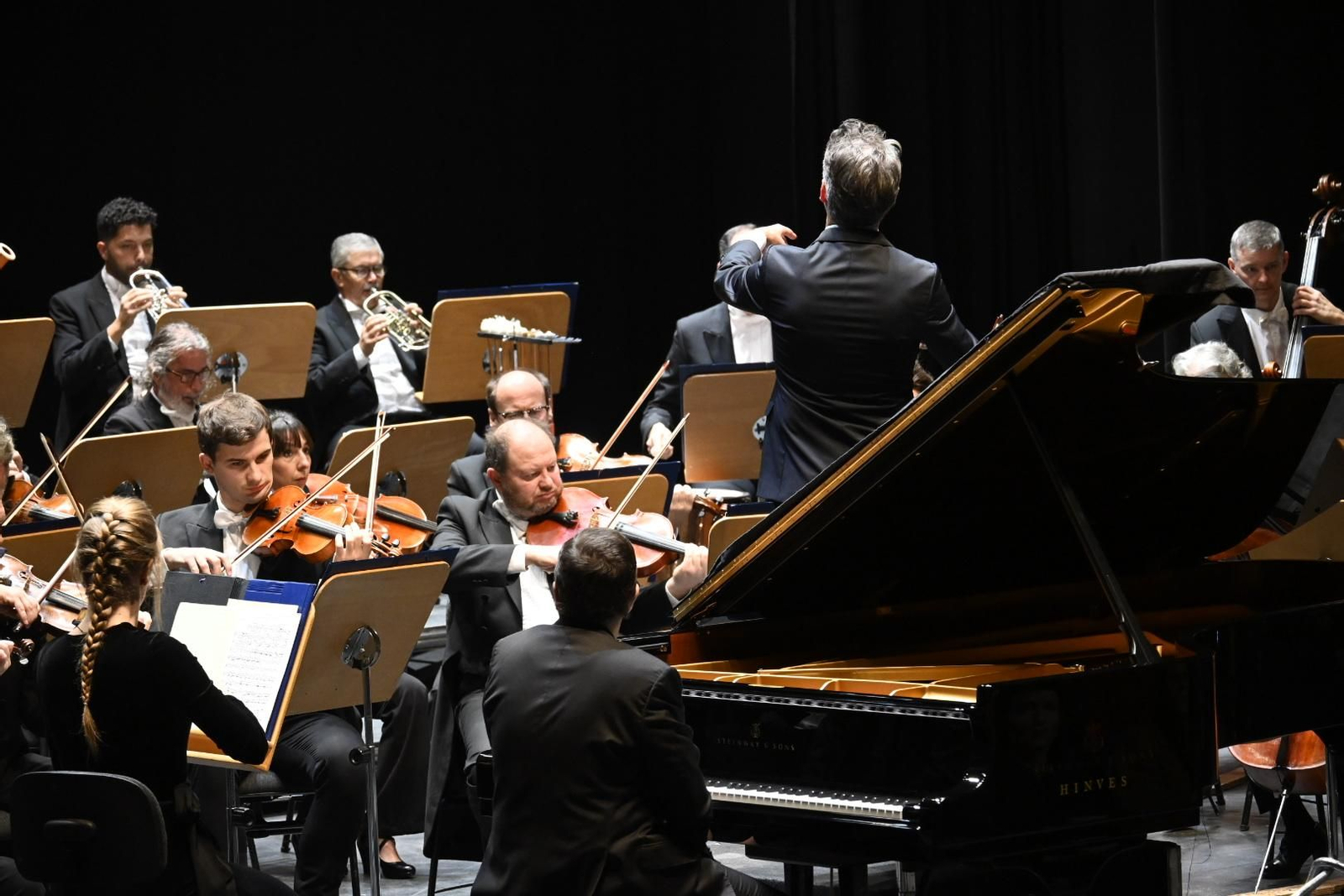 Imágenes del concierto de Perianes en la Casa Colón