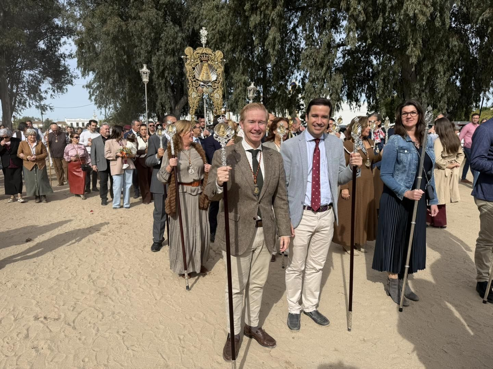 Las mejores imágenes de la peregrinación extraordinaria de Emigrantes a la aldea de El Rocío