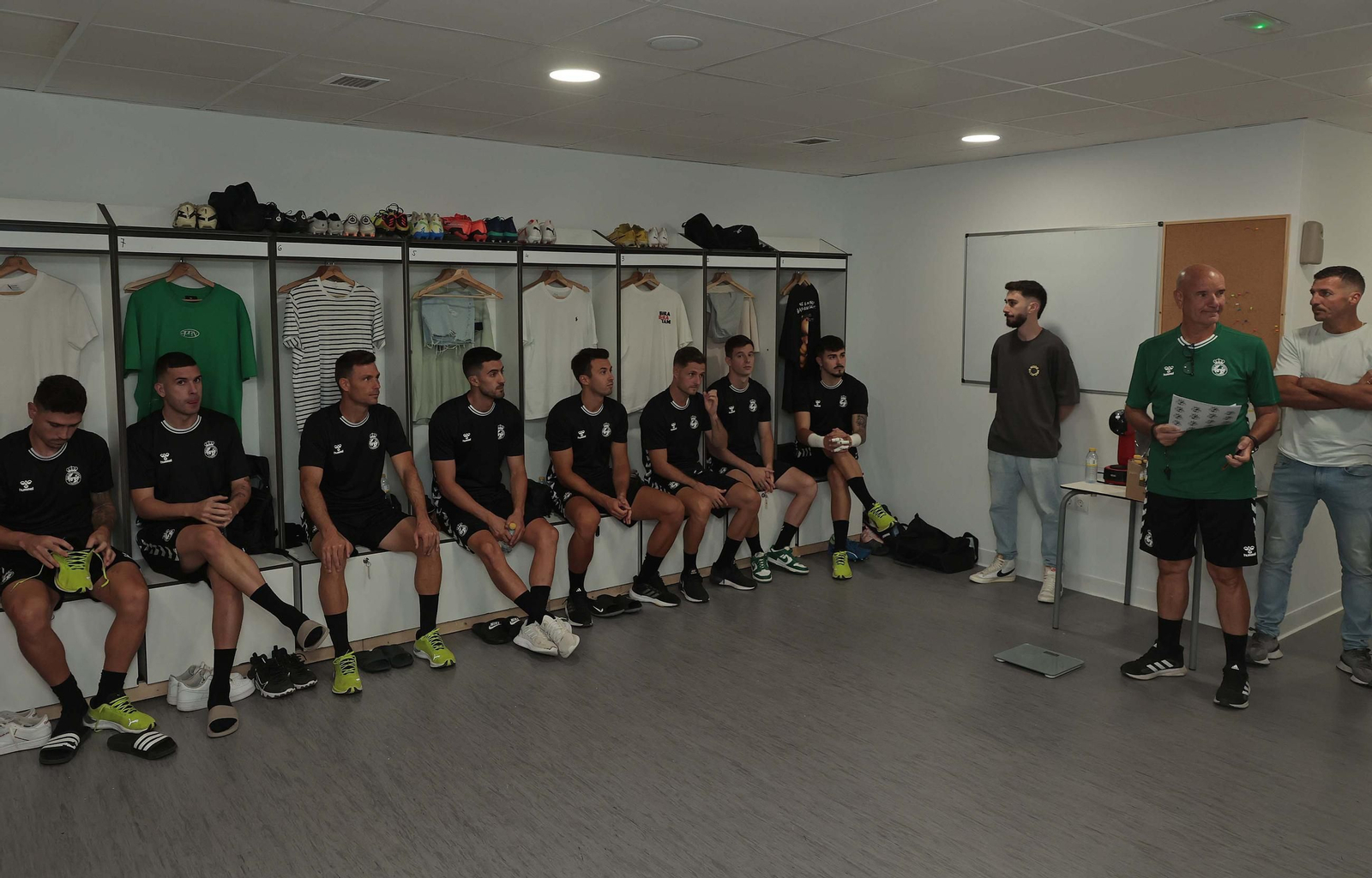 Fotos del primer entrenamiento de la Balona de la pretemporada 24/25
