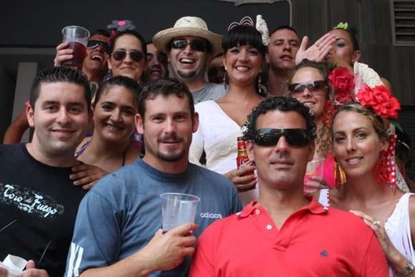 Los linenses se volcaron en la celebración del Domingo Rociero y el Real y el centro tuvieron un gran ambiente

Foto: Paco Guerrero