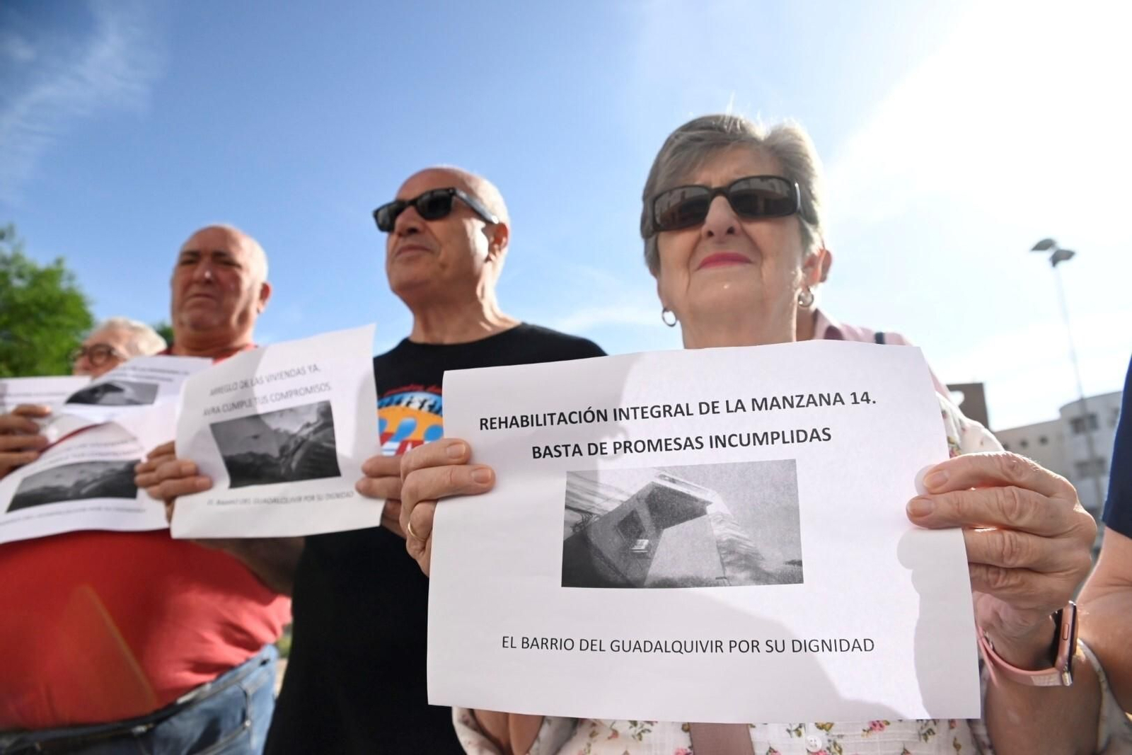 El deterioro del barrio del Guadalquivir de Córdoba, en imágenes