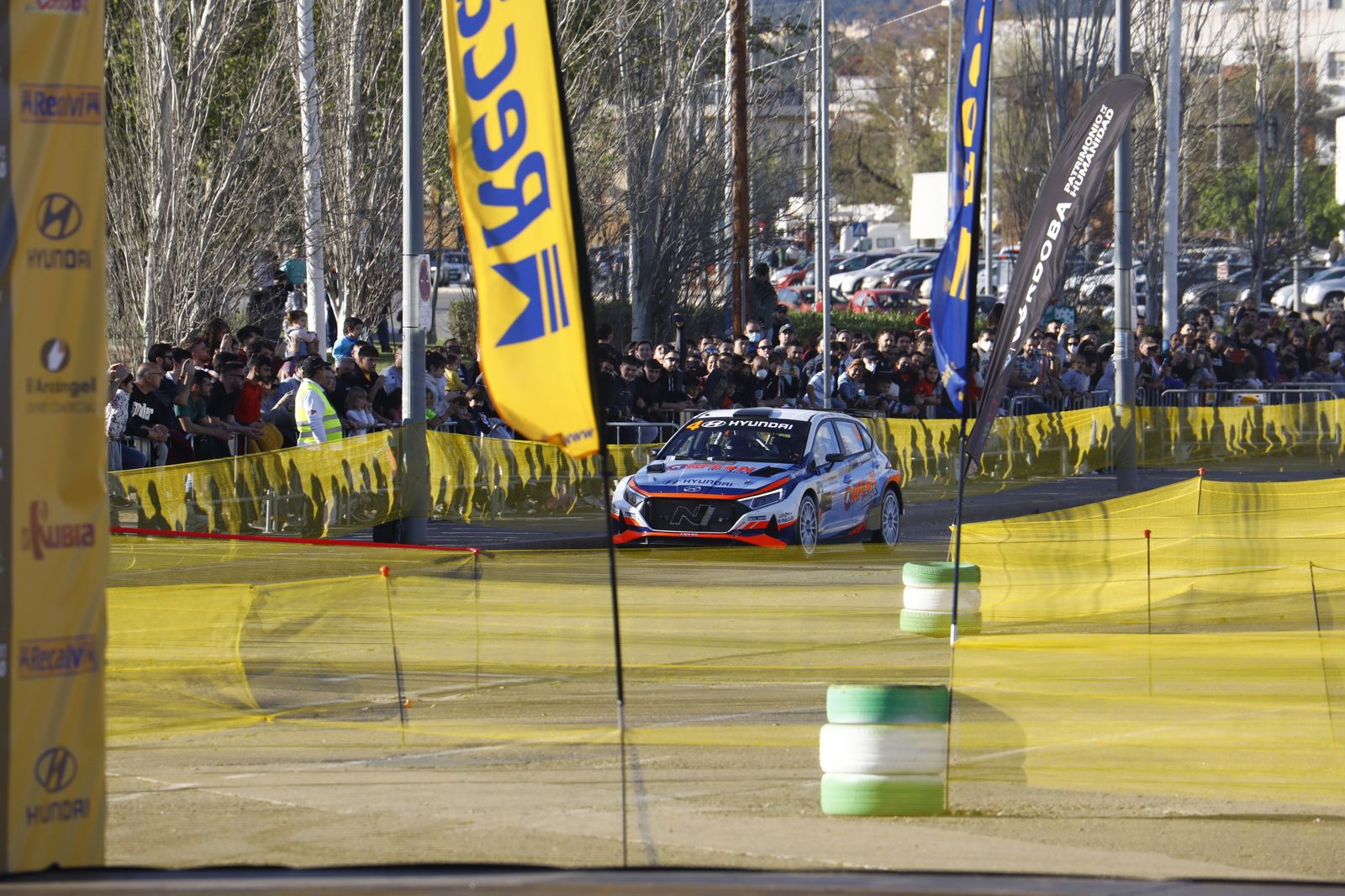 La primera pasada al tramo urbano de Córdoba en el Rallye Sierra Morena, en imágenes