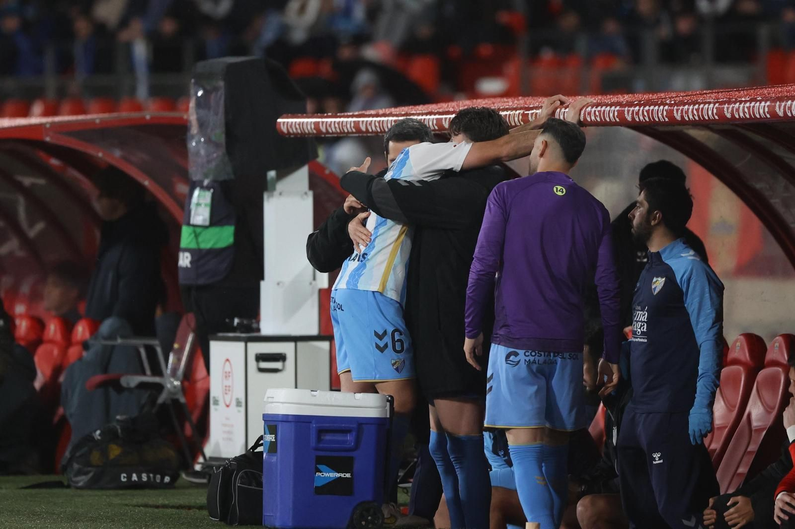 Preocupación por la rodilla derecha de Ramón