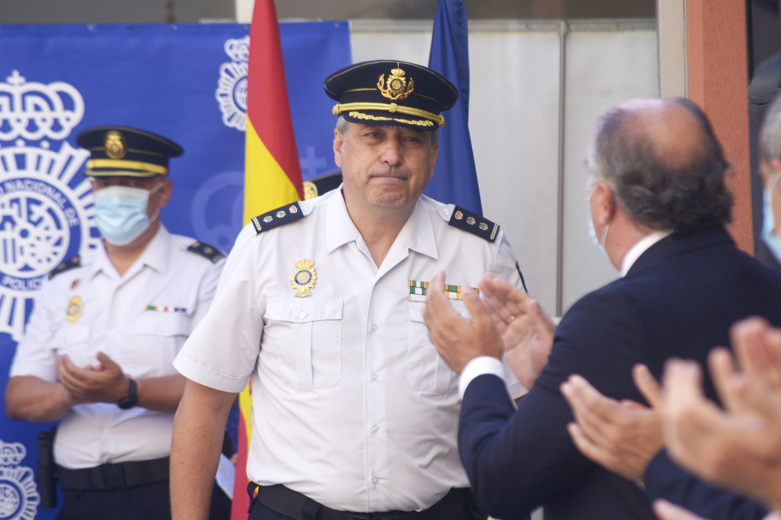 Fotos de la toma de posesion del cargo del nuevo comisario de la Policía Nacional