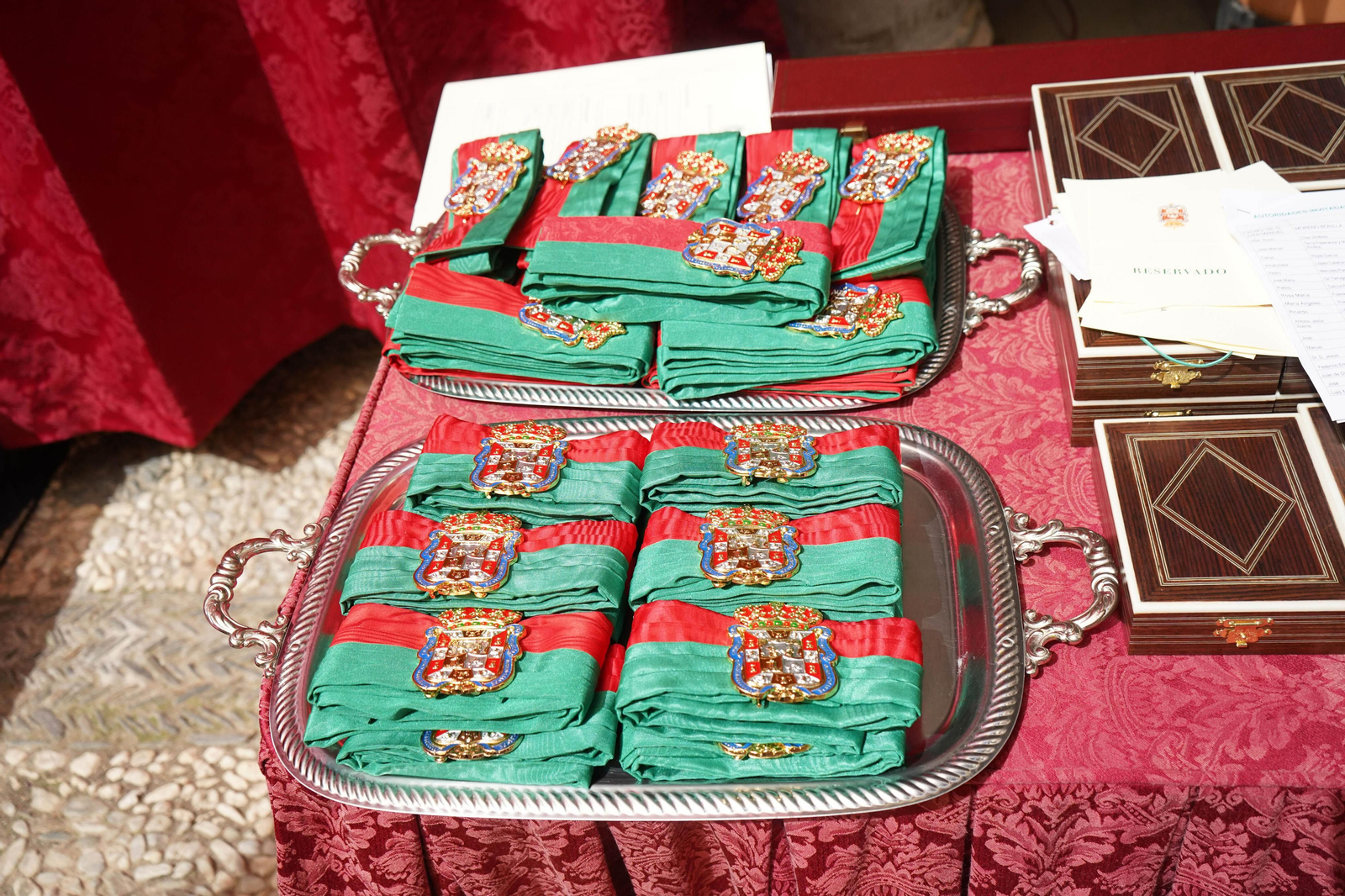 La constitución de los Ayuntamientos de Granada, en imágenes