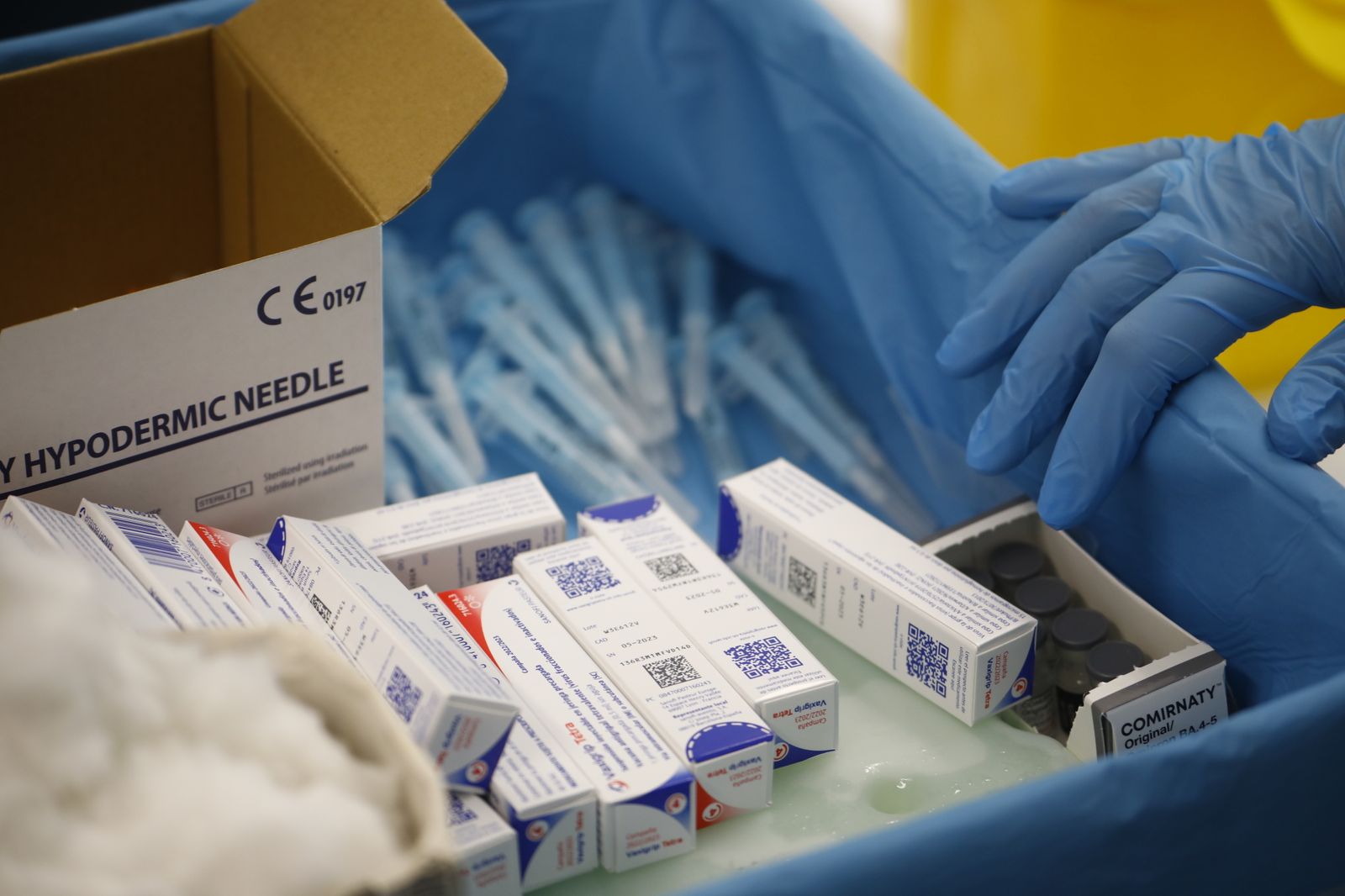 El inicio de la campaña de vacunación de la gripe en Córdoba, en imágenes