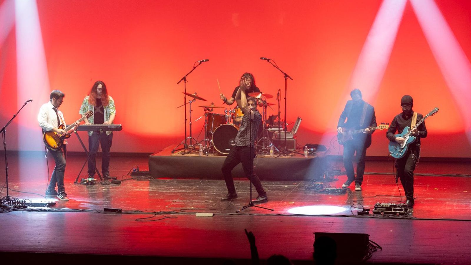 Concierto homenaje a Supersubmarina y a beneficio de 'Proyecto Ilusión de Baeza'