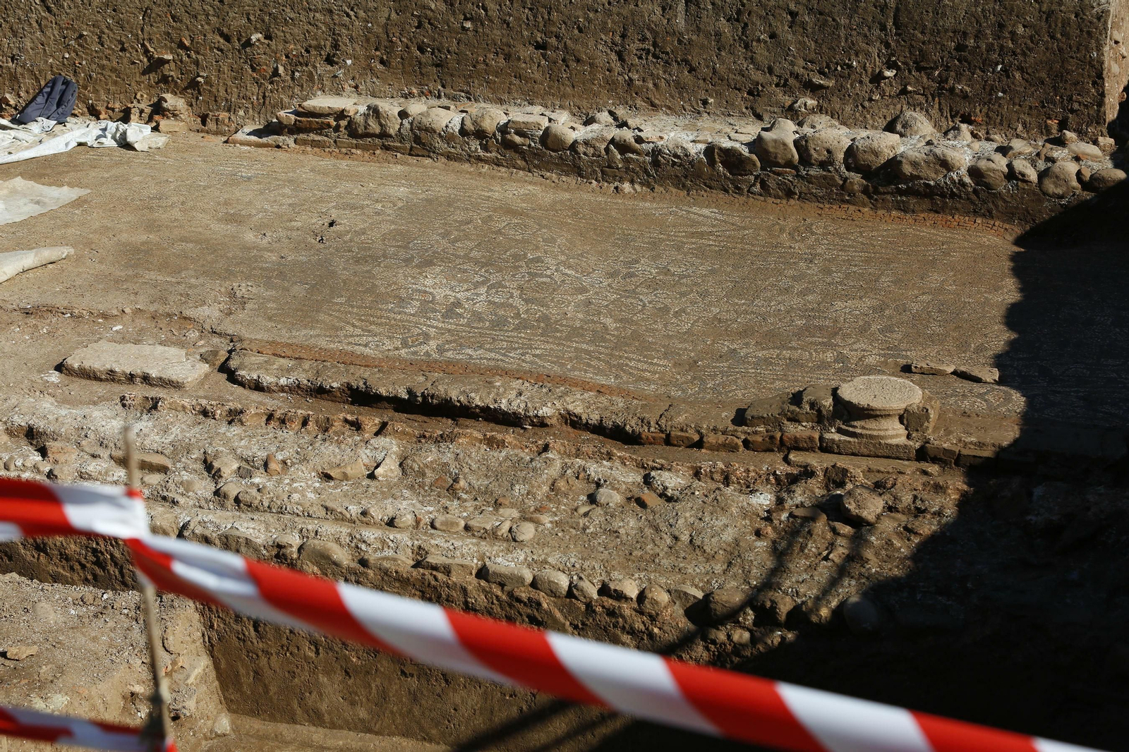 Fotos: así es el mosaico romano encontrado en la villa del Zaidín