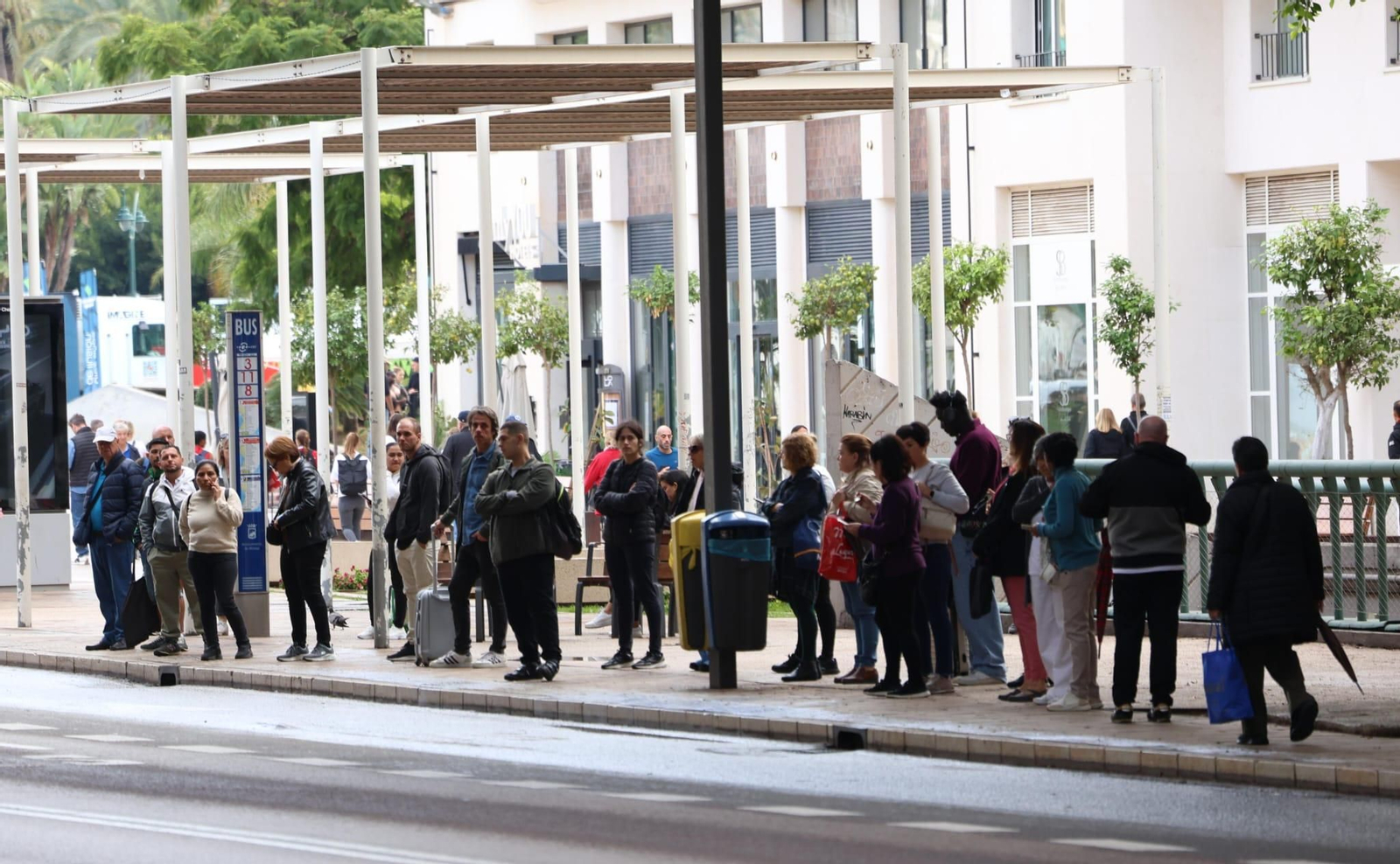 La huelga de autobuses en Málaga en imagenes
