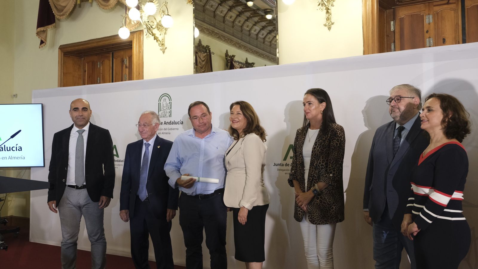 Imágenes de la entrega de resoluciones de OPFH de agricultura