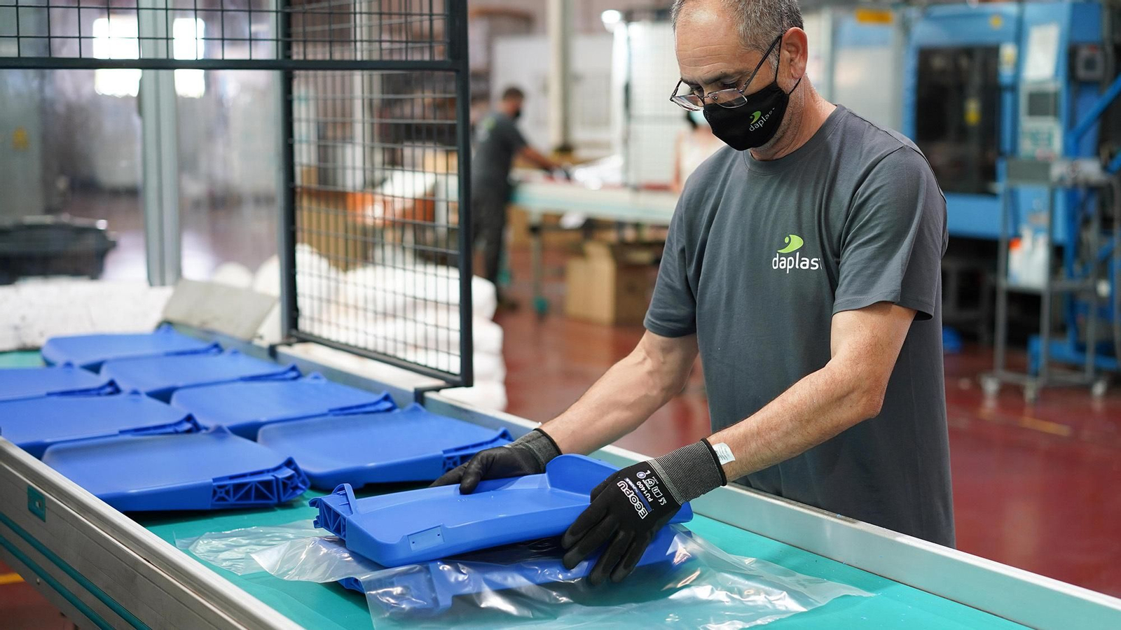 Actividad en la fábrica de Daplast.