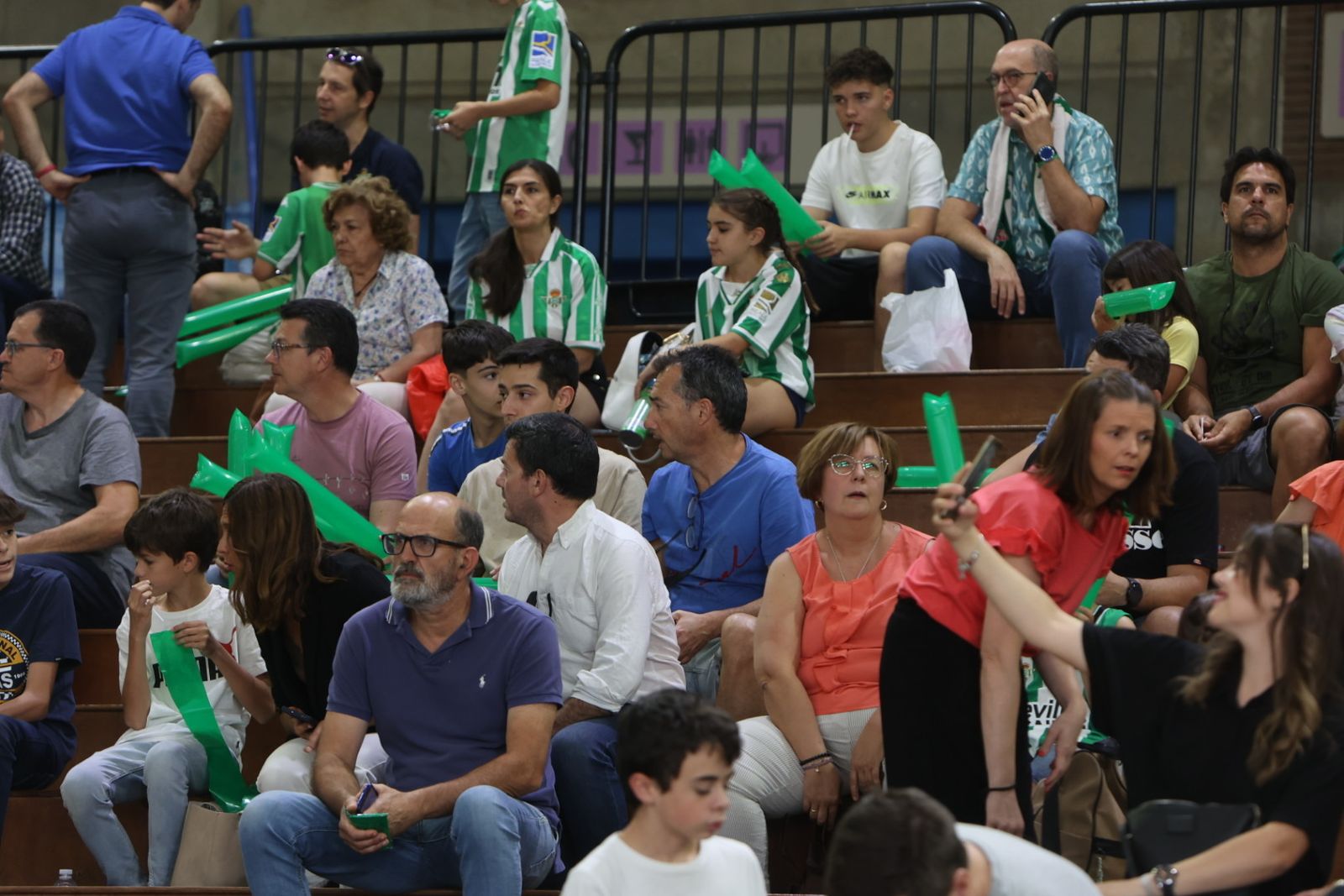 Búscate en el o Betis Granada de baloncesto