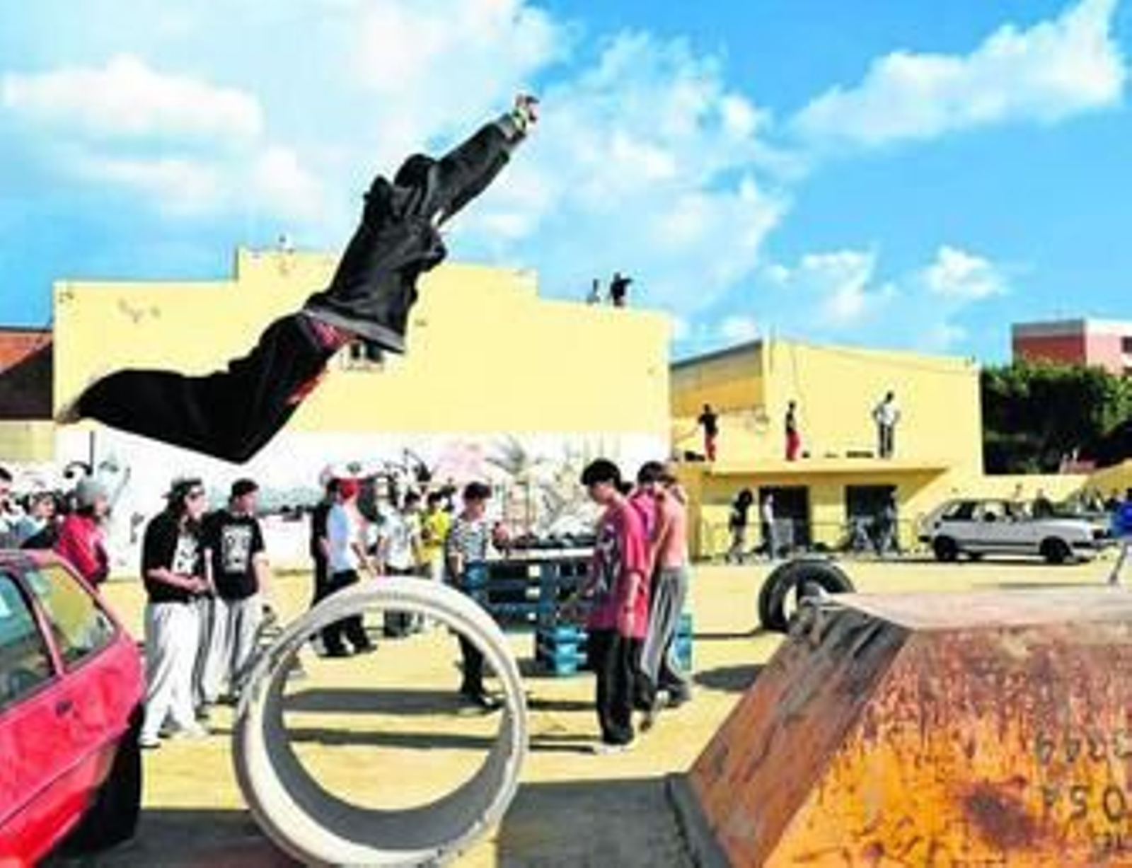 Un participante practica el parkour en la edición del año pasado.