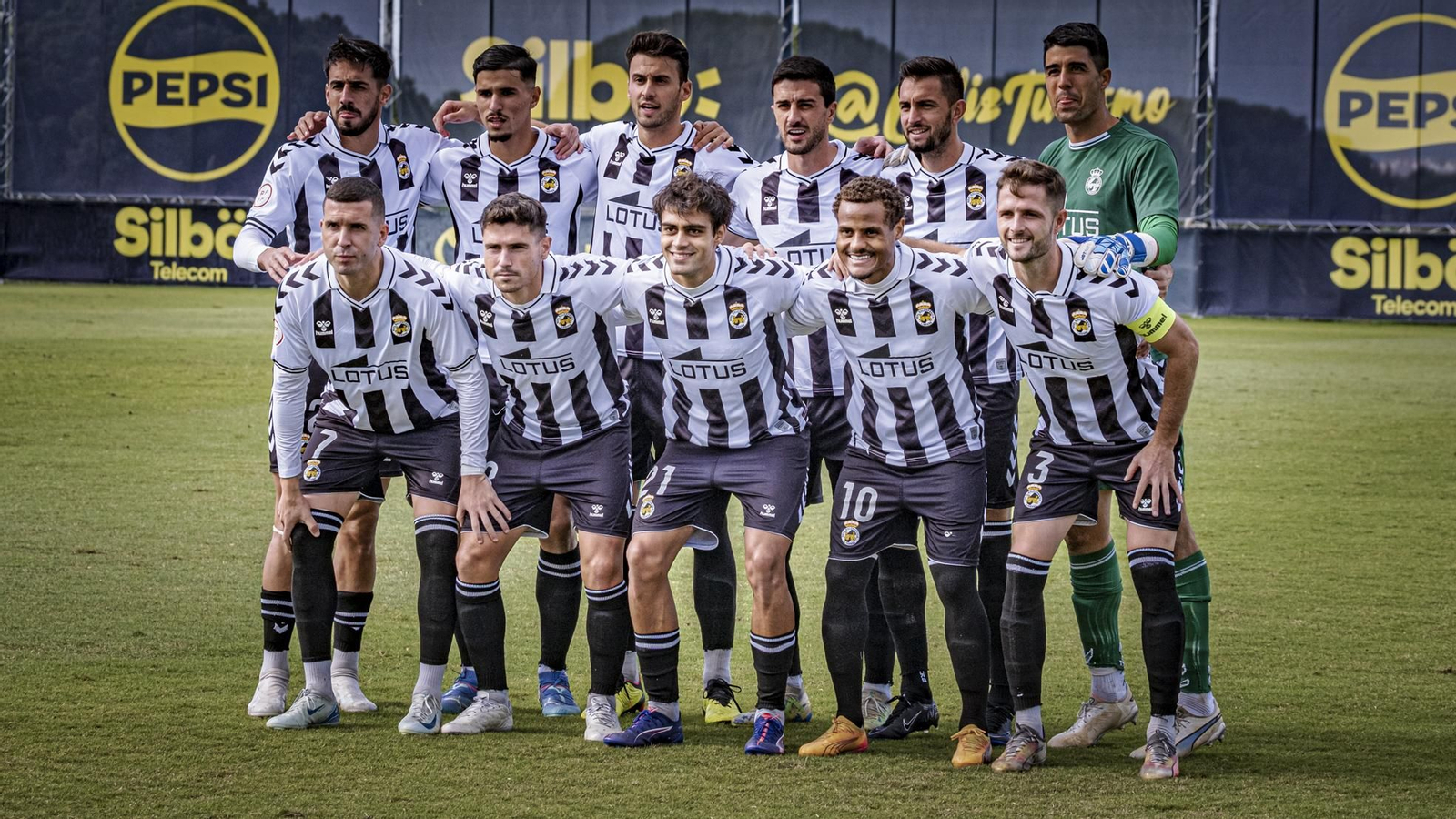 Las imágenes del partido entre Cádiz Mirandilla y La Balona.