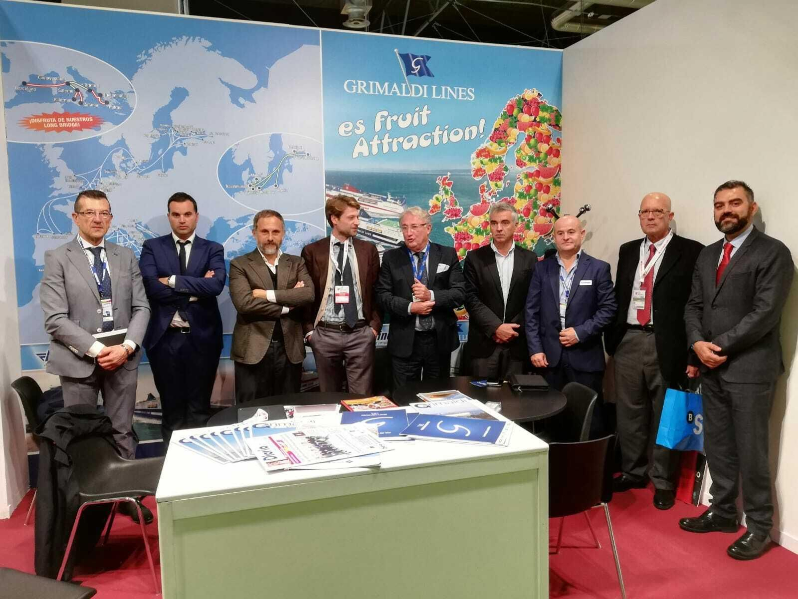 Jesús Caicedo se reúne con Grimaldi Lines para analizar la salida marítima de las hortalizas