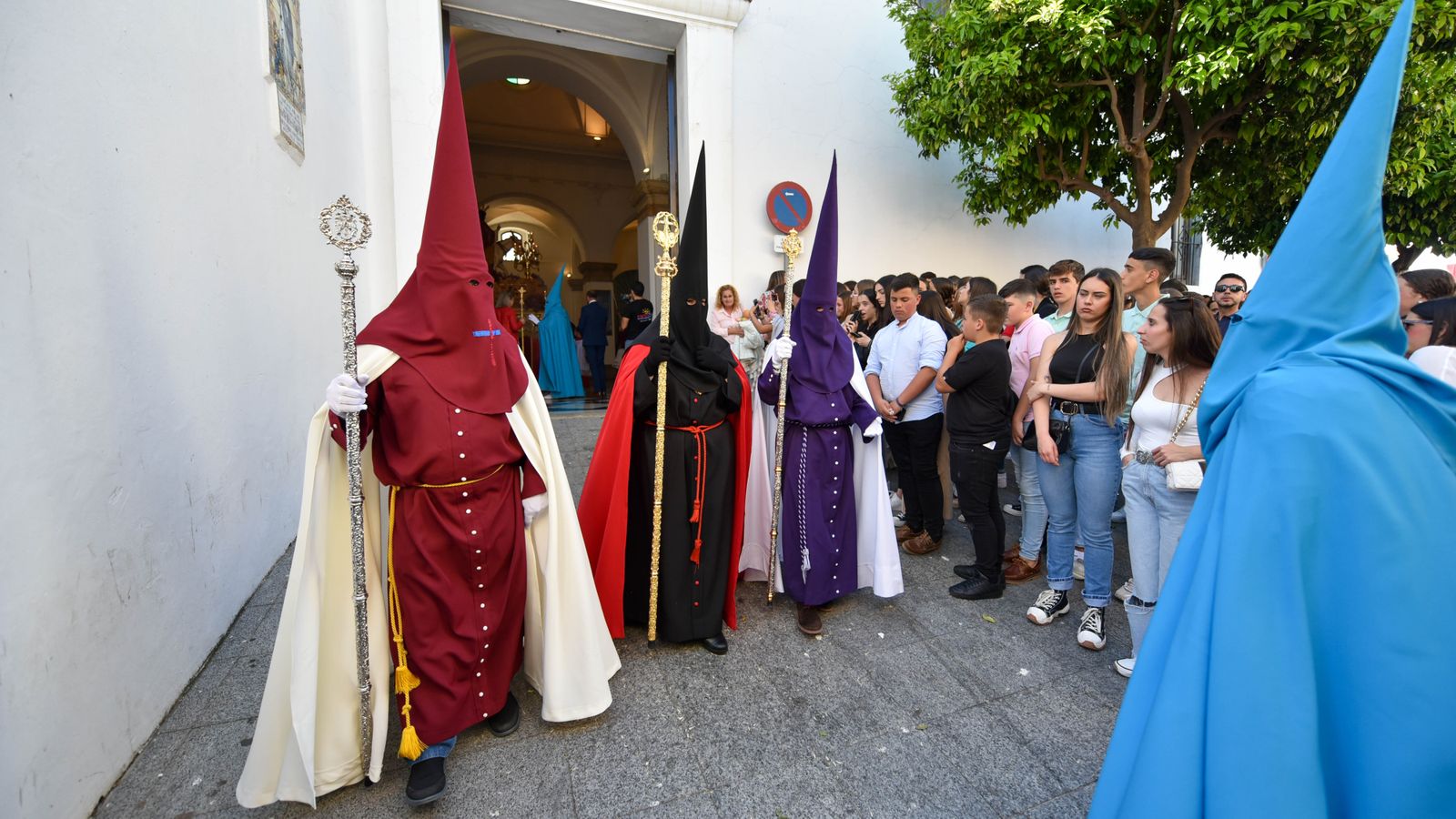Fotos del Domingo de Ramos en Los Barrios: Borriquita y María Santisima de la Estrella