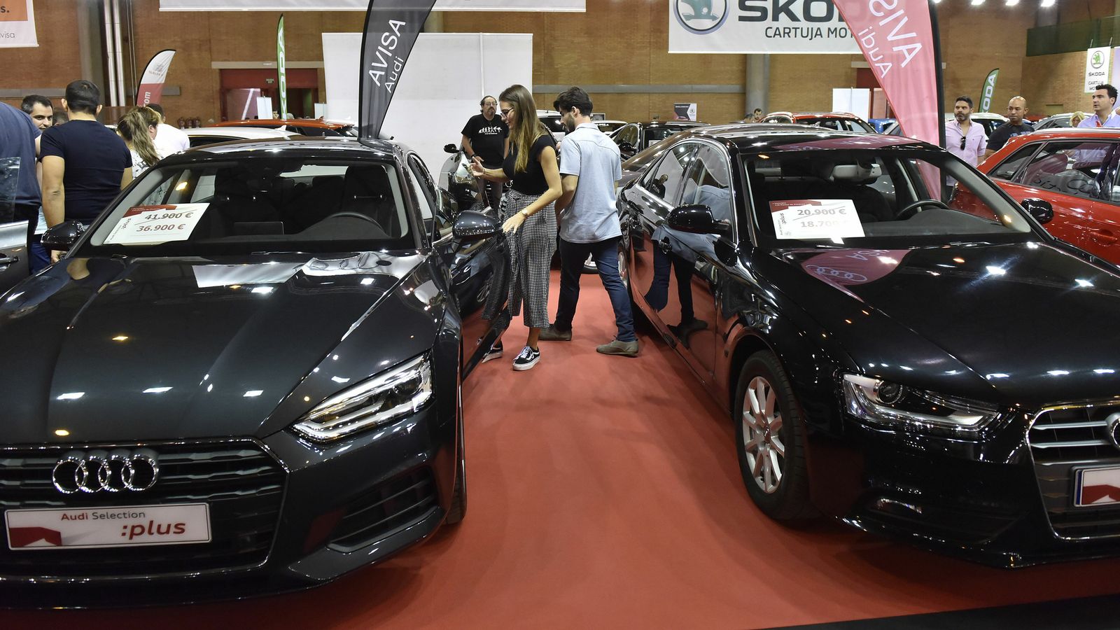 65 expositores están presentes en el 9º Salón del Motor de Ocasión de Sevilla.