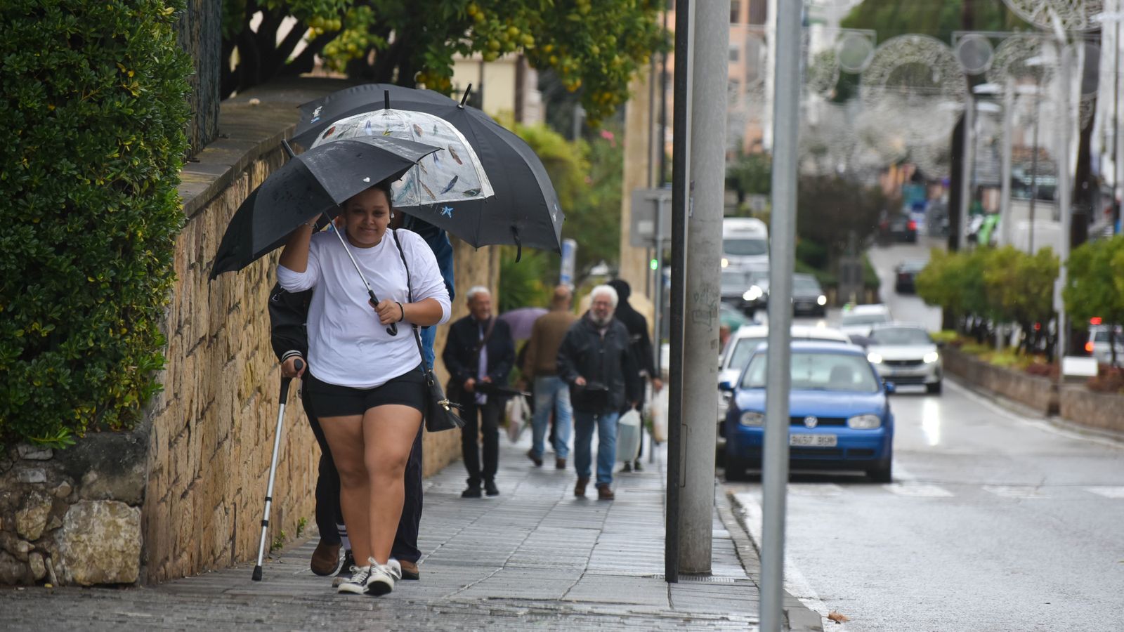 El paso de la borrasca Ciarán por Algeciras, en imágenes