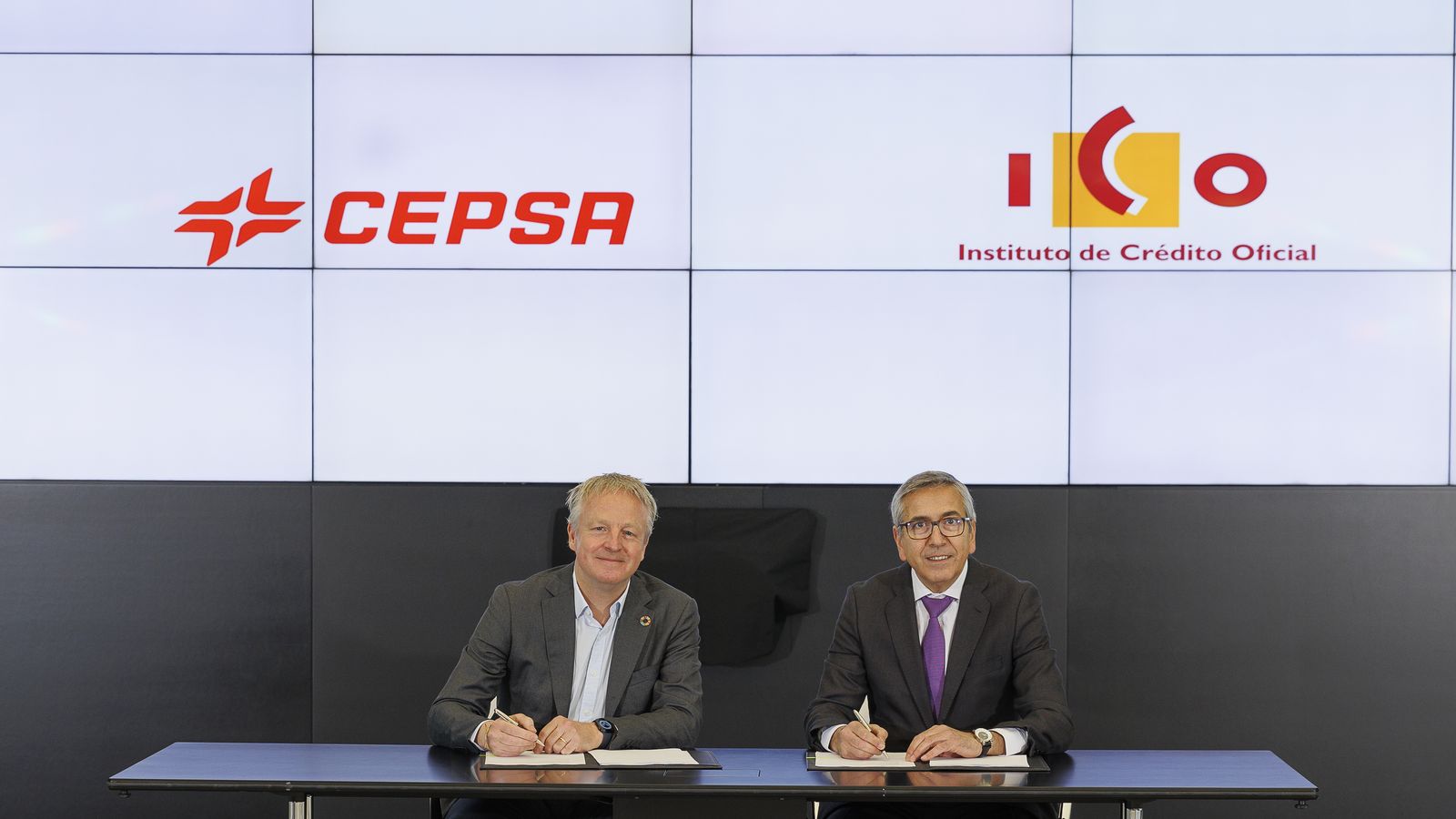 Maarten Wetselaar, CEO de Cepsa, y José Carlos García de Quevedo, presidente del ICO.