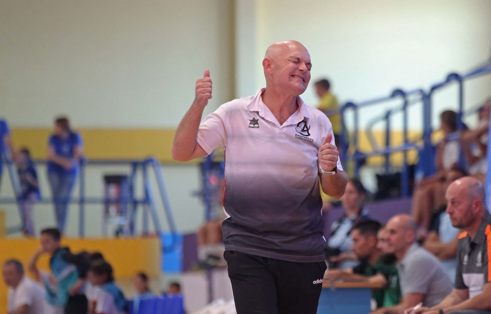 Fotos de la jornada inaugural del CADEBA alevín de balonmano en La Línea