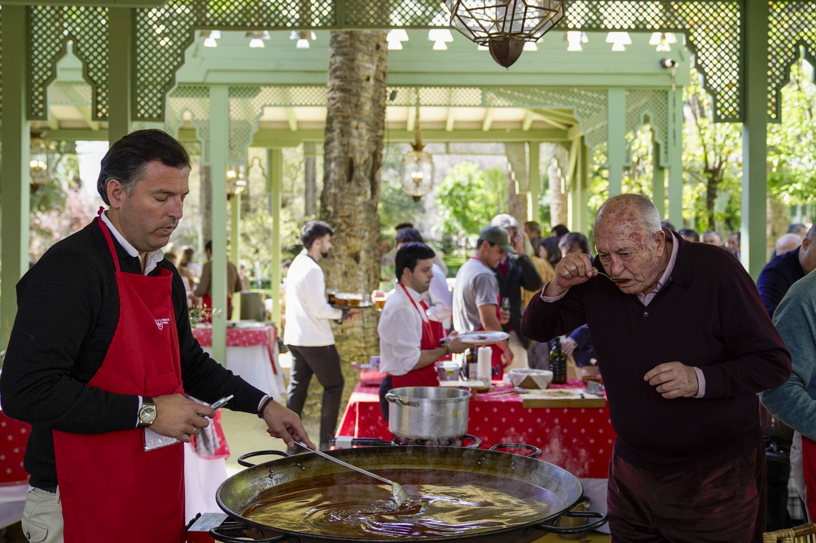 Las imágenes del IV Concurso benéfico de guisos y arroces de la Orden de Malta