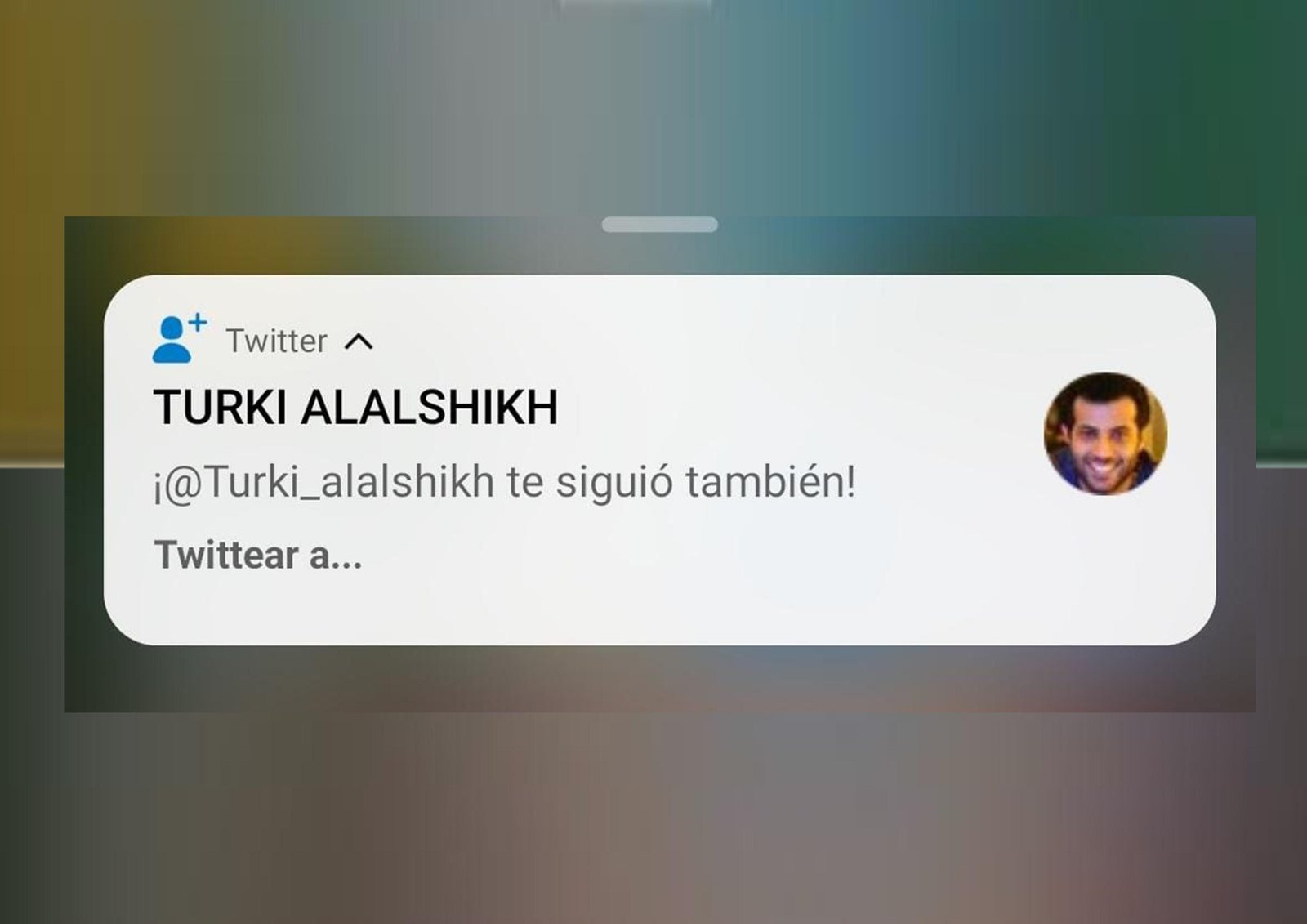 Sorpresa en Twitter: Turki Al-Sheikh comienza a seguir... ¡al cura de Oria!