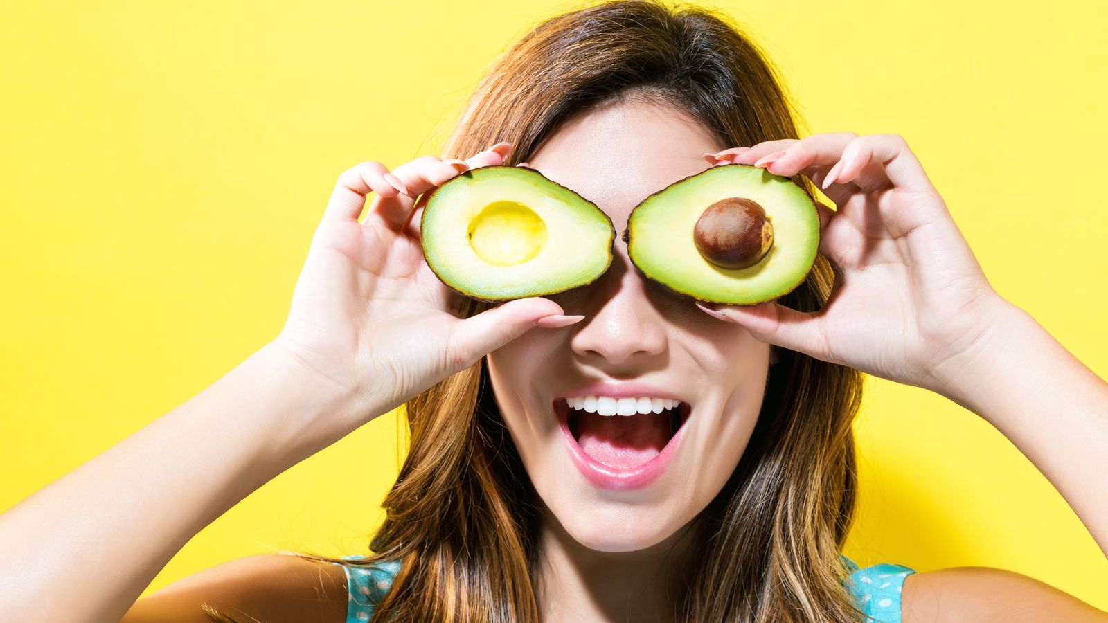 Piel más joven y luminosa gracias al aguacate.